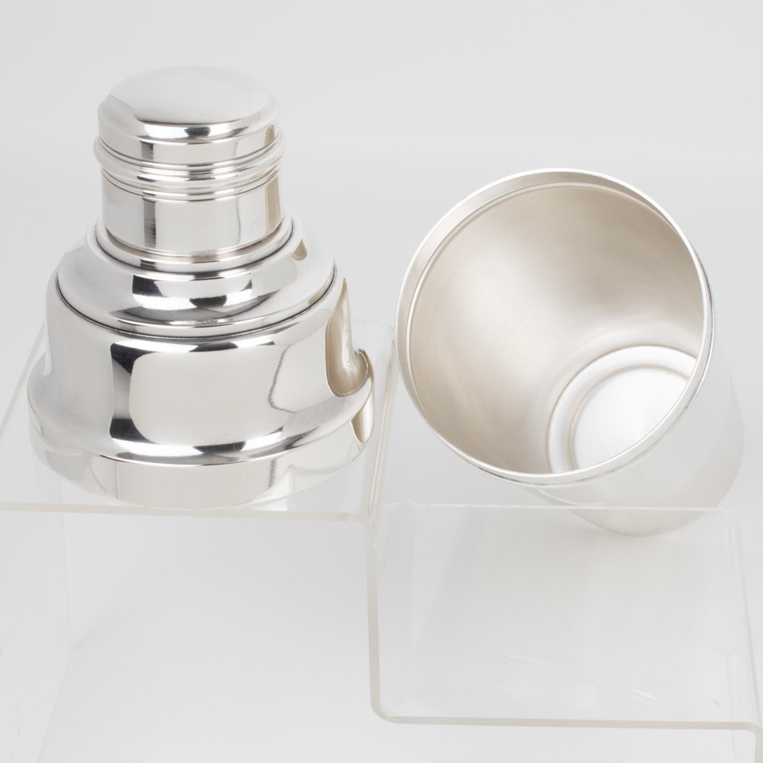 Metal Art Deco Silver Plate Cocktail Shaker by SPO Paris, 1940s For Sale