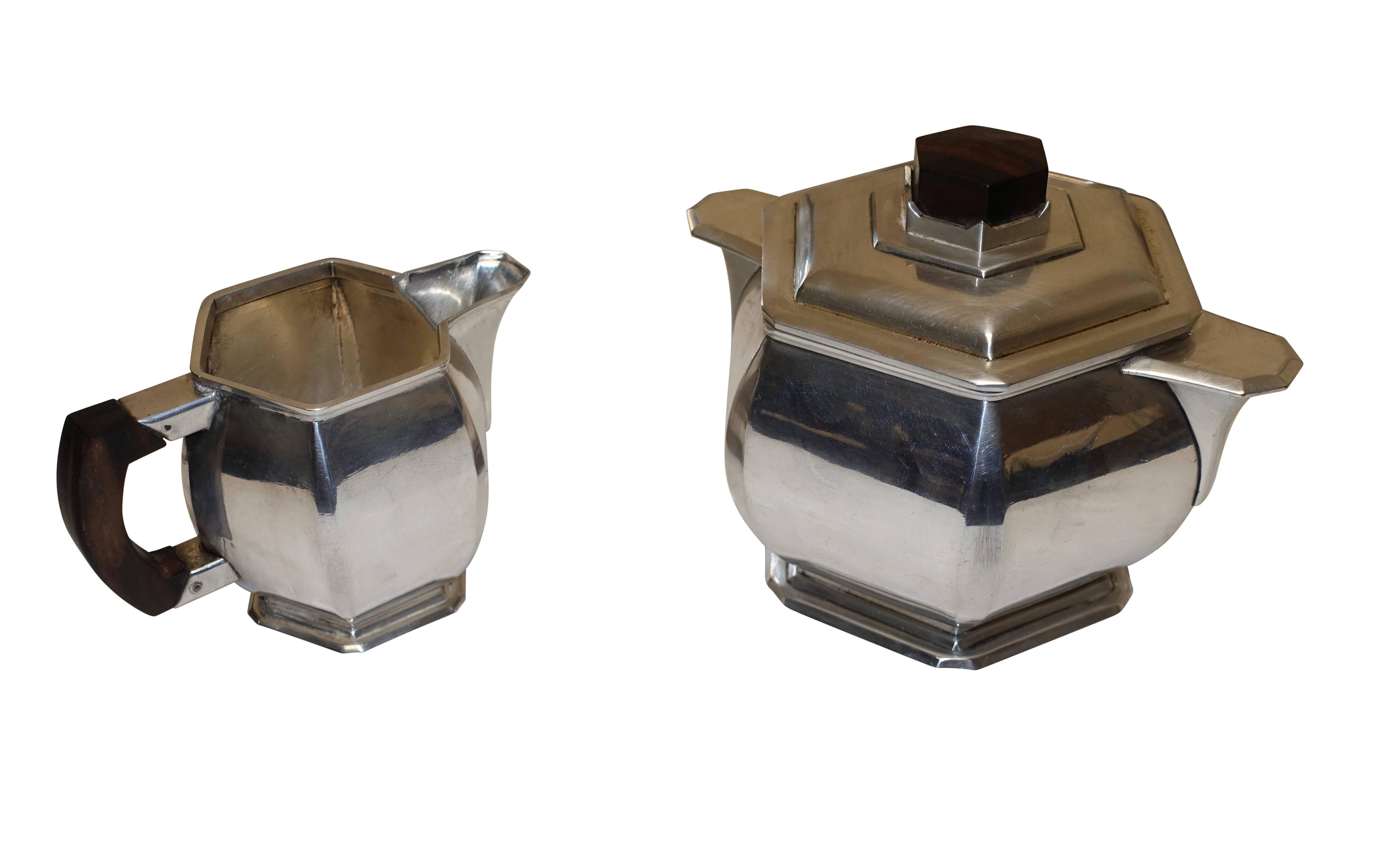 Art Deco Silver Plate Coffee and Tea Set In Excellent Condition For Sale In San Francisco, CA