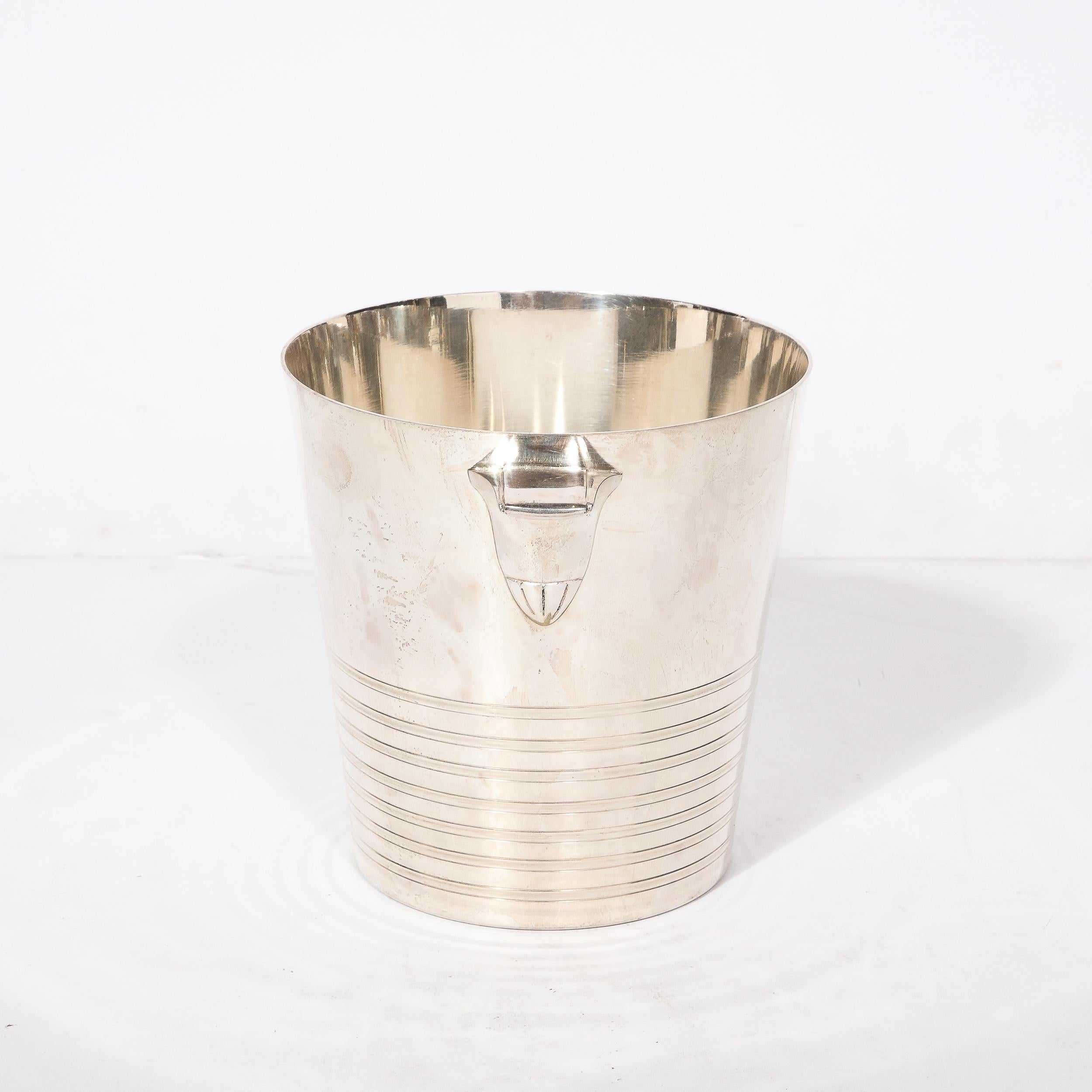 Mid-20th Century Art Deco Silver Plate Ice Bucket with Curved Handles and Banded Detailing For Sale