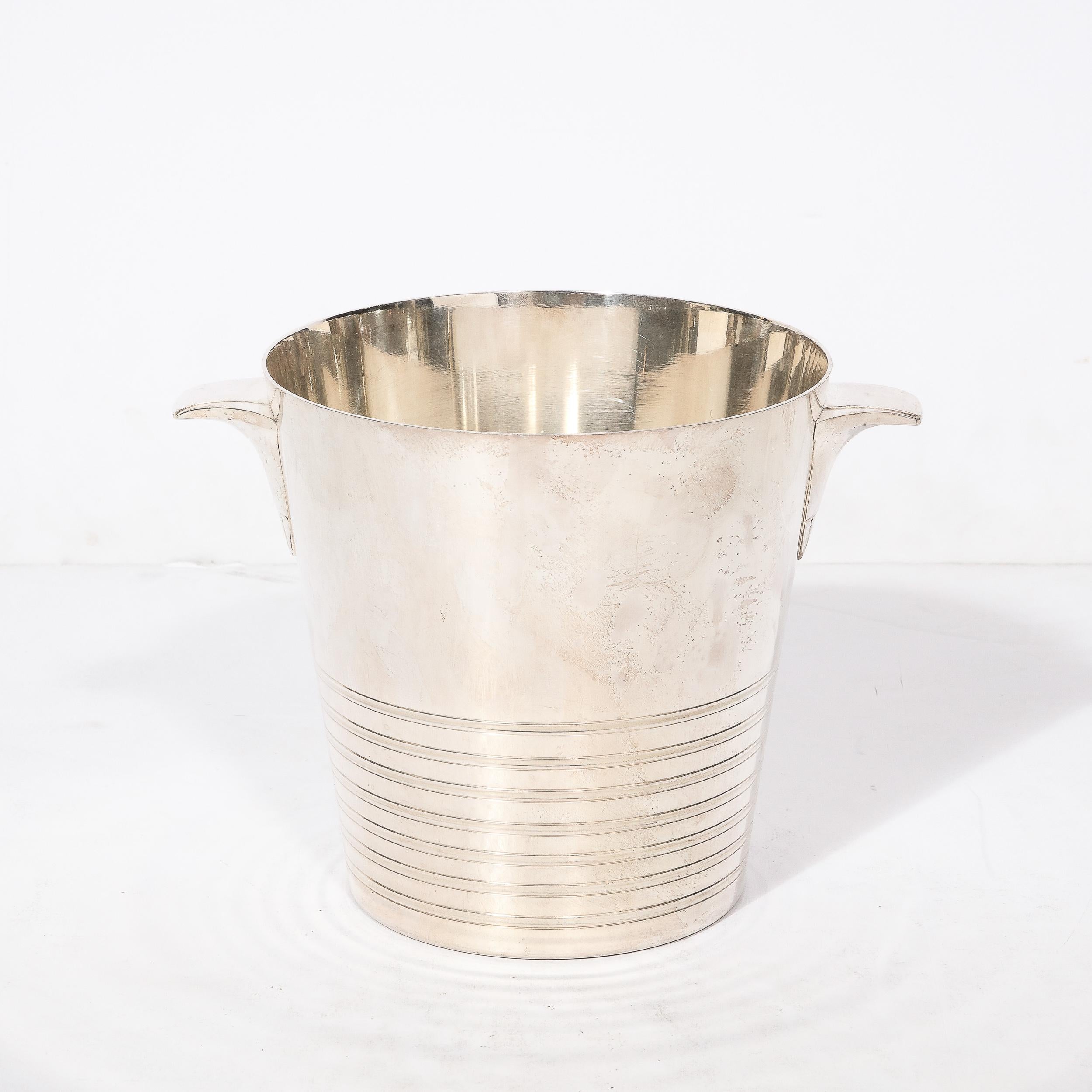 Art Deco Silver Plate Ice Bucket with Curved Handles and Banded Detailing For Sale 1