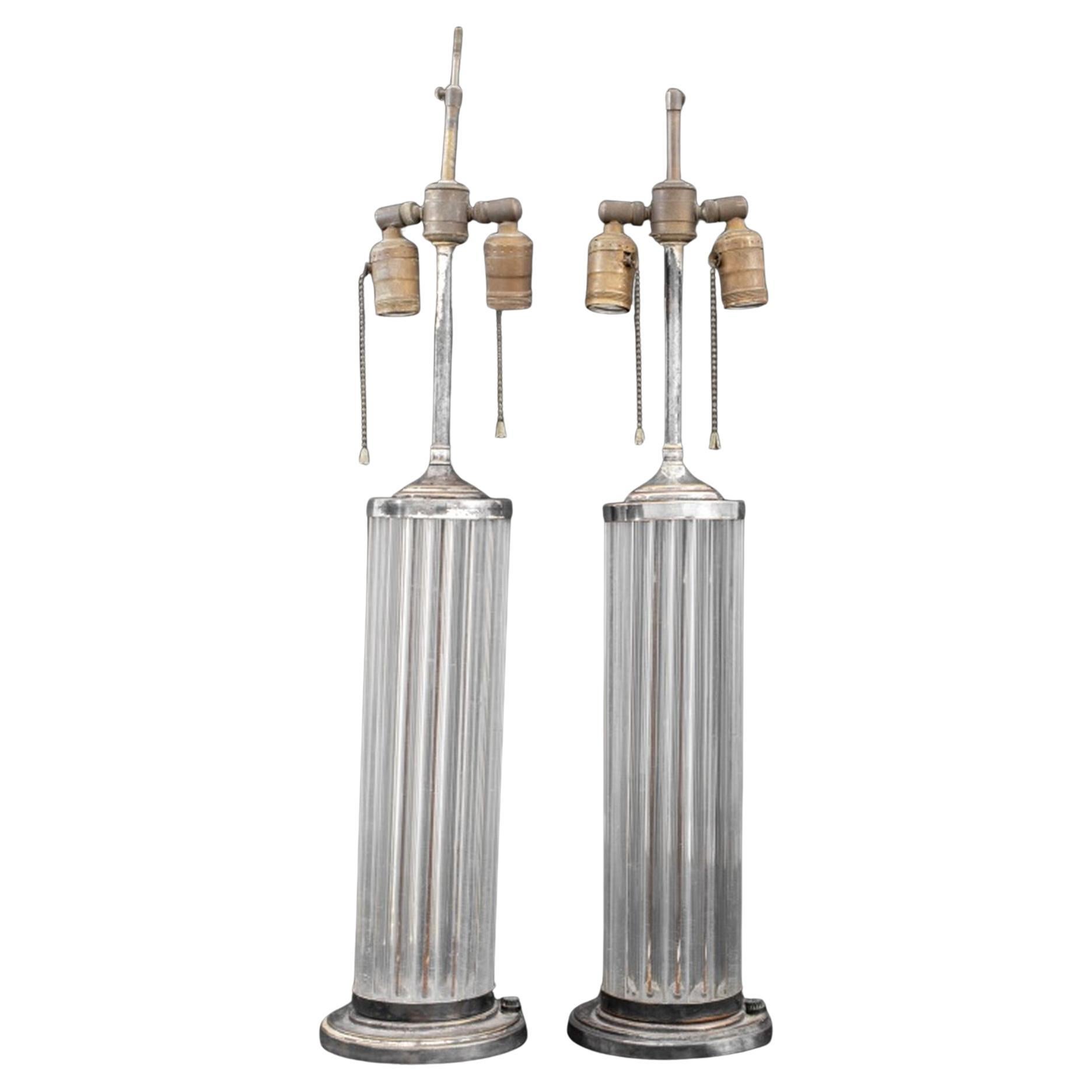 Art-Déco-Lampen aus versilbertem Lucite, Paar