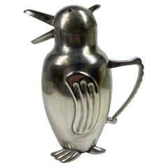 Brocca d'argento Art Deco con pinguino per acqua e bar con becco meccanico e occhi di vetro