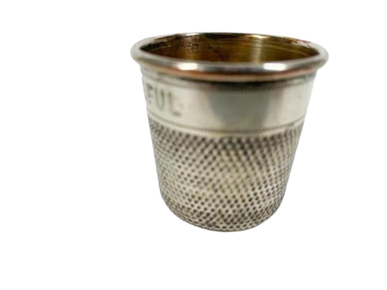 Versilberter Art-Déco- Spirit Measure von P.H. Vogel „JUST A THIMBLEFUL“ (Englisch) im Angebot