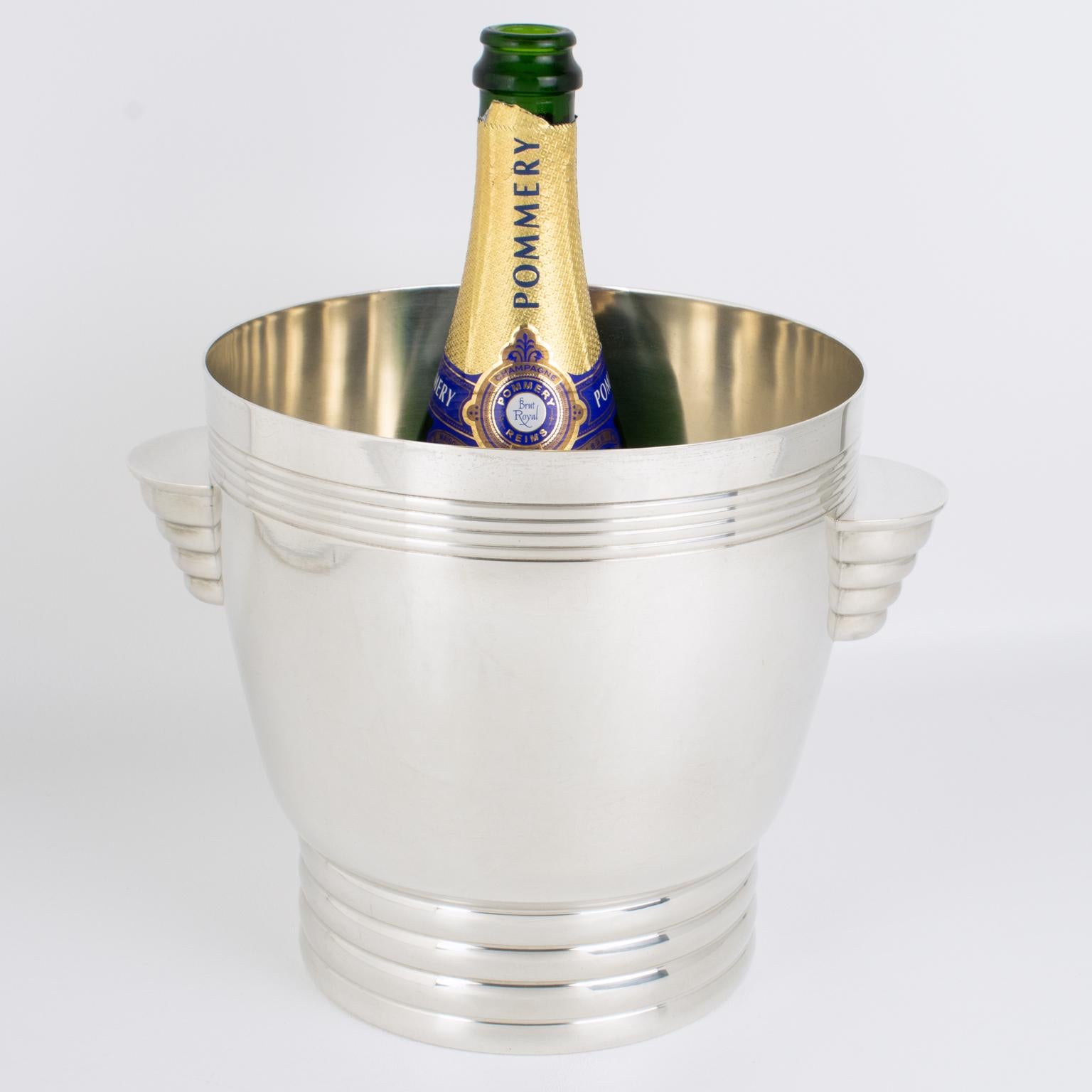 Mid-Century moderno Raffreddatore per vino in argento Art Deco, secchiello per il ghiaccio dell'argentiere francese Desvignes in vendita