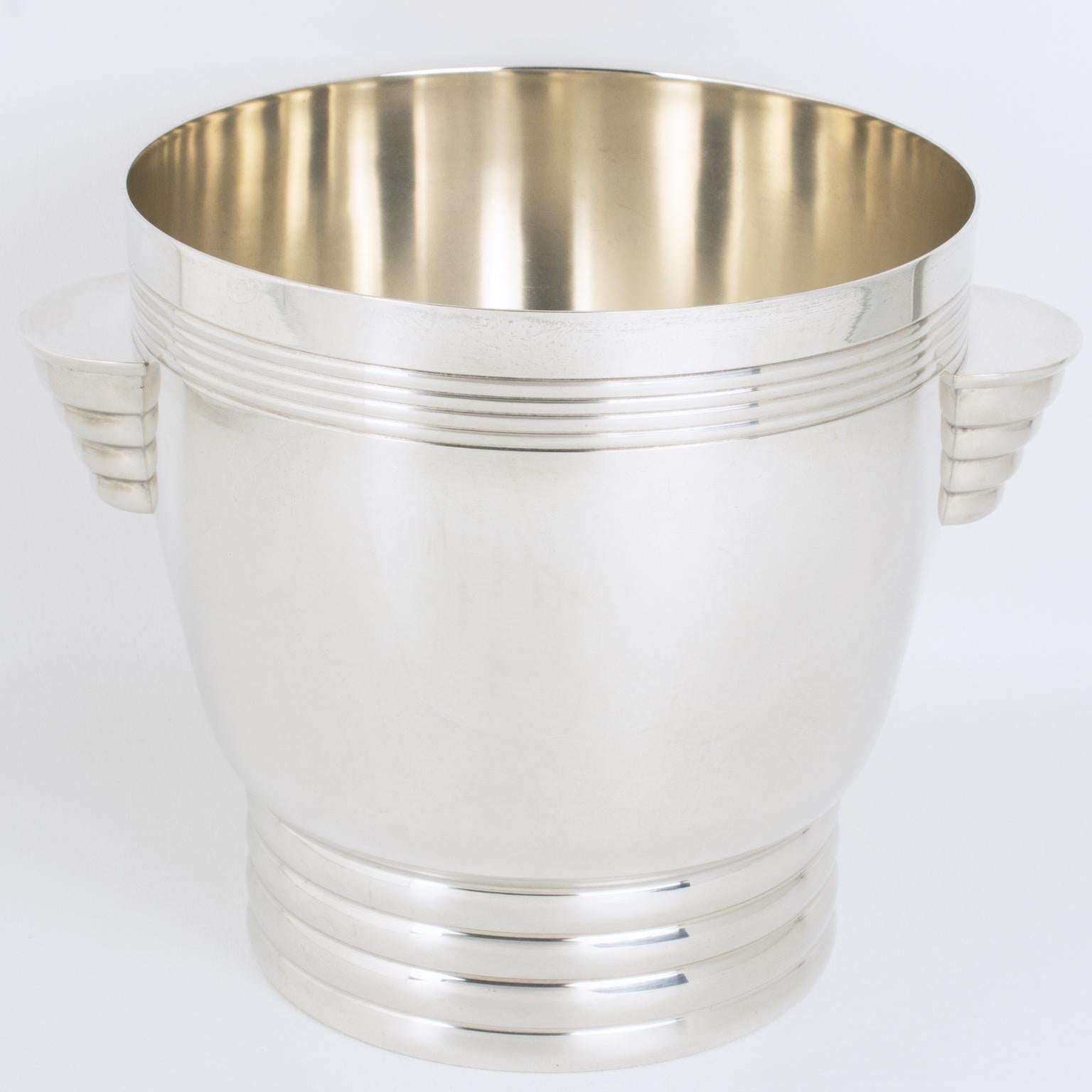 Francese Raffreddatore per vino in argento Art Deco, secchiello per il ghiaccio dell'argentiere francese Desvignes in vendita