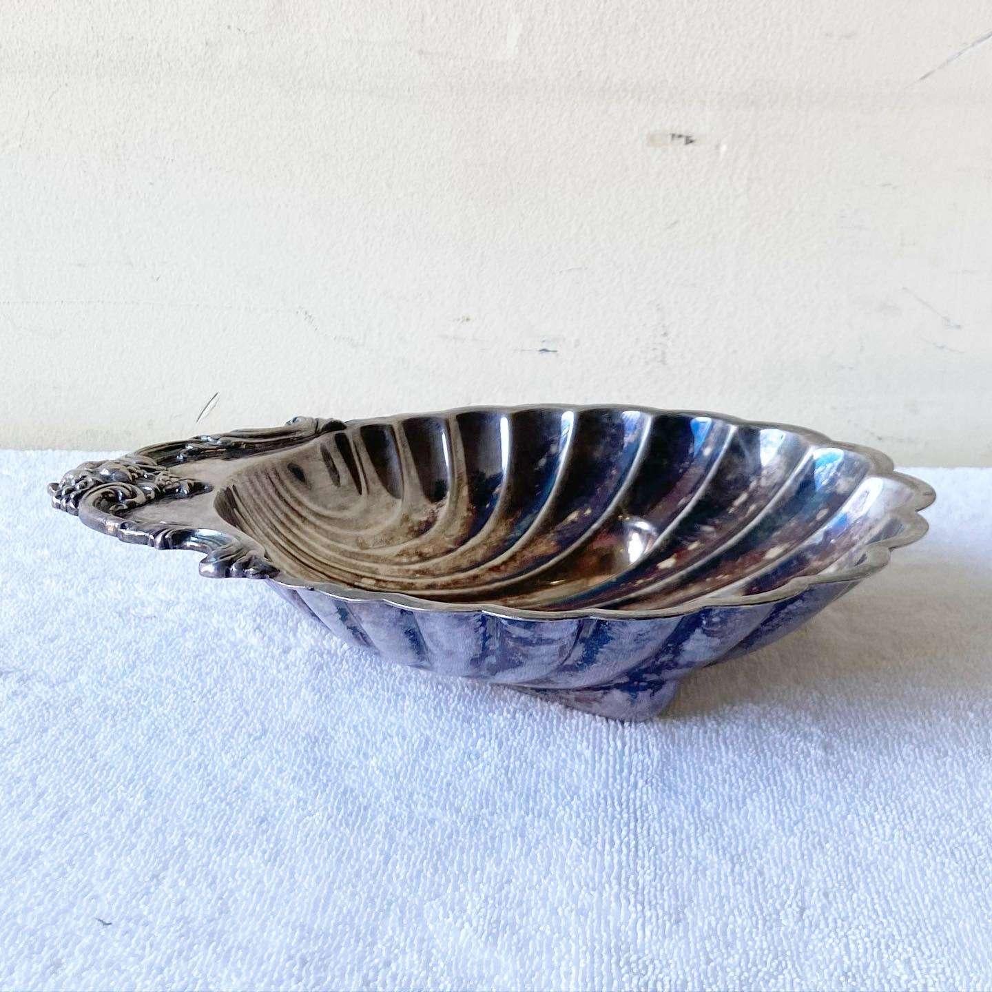 Mid-20th Century Art Deco Silver Plated Clam Shell Dish/Catch All For Sale