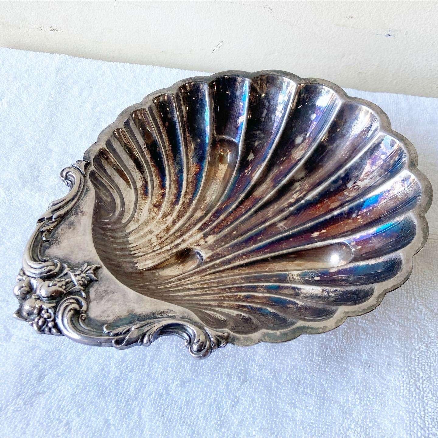 Art Deco Silver Plated Clam Shell Dish/Catch All For Sale 2