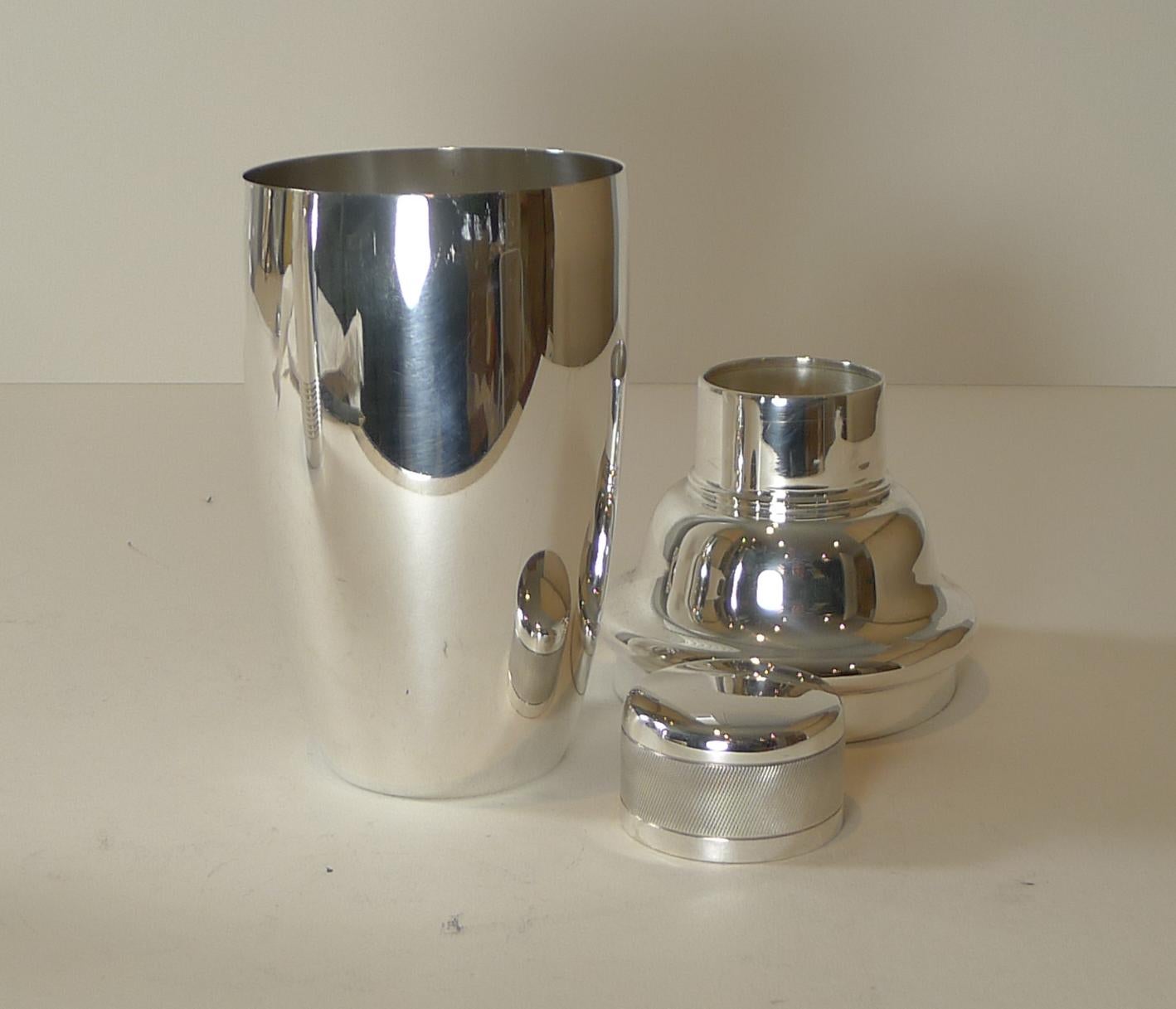 Art Deco Silver Plated Cocktail Shaker by Israel Sigmund Greenberg, c.1930 5
