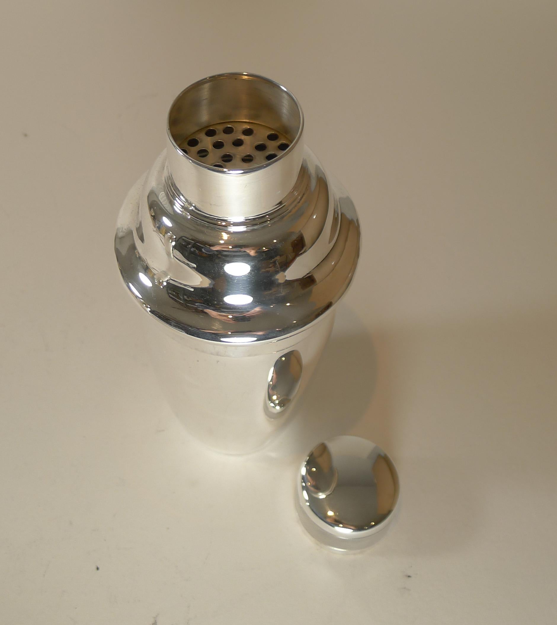 Art Deco Silver Plated Cocktail Shaker by Israel Sigmund Greenberg, c.1930 3