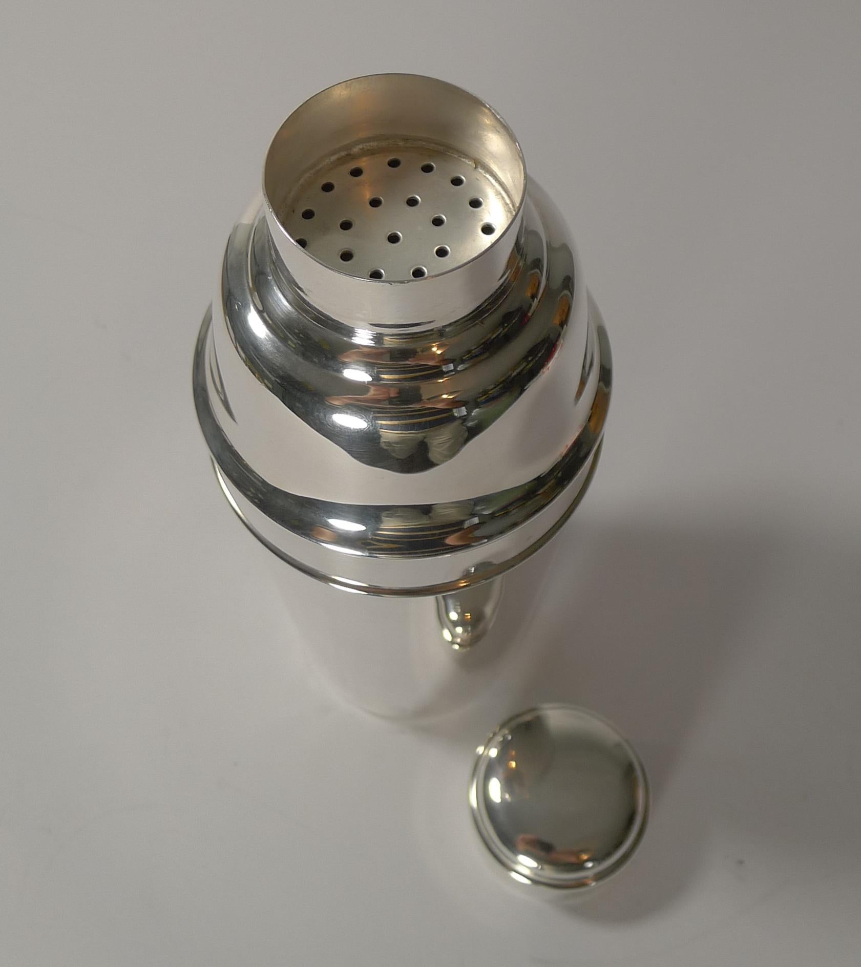 Art Deco Silver Plated Cocktail Shaker by Mappin & Webb In Good Condition In Bath, GB