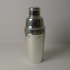 Art Deco Silver Plated Cocktail Shaker by Mappin & Webb, Integral Ice Breaker