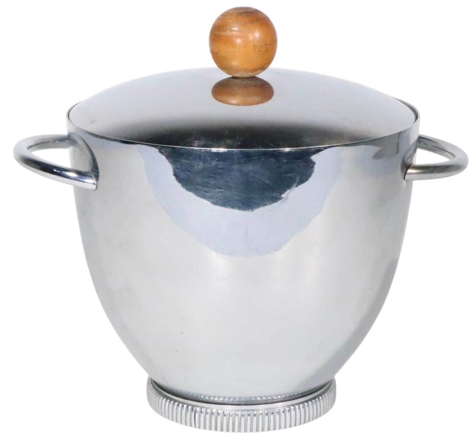 Américain Seau à glace Art Déco en métal argenté par Cravell NY en vente