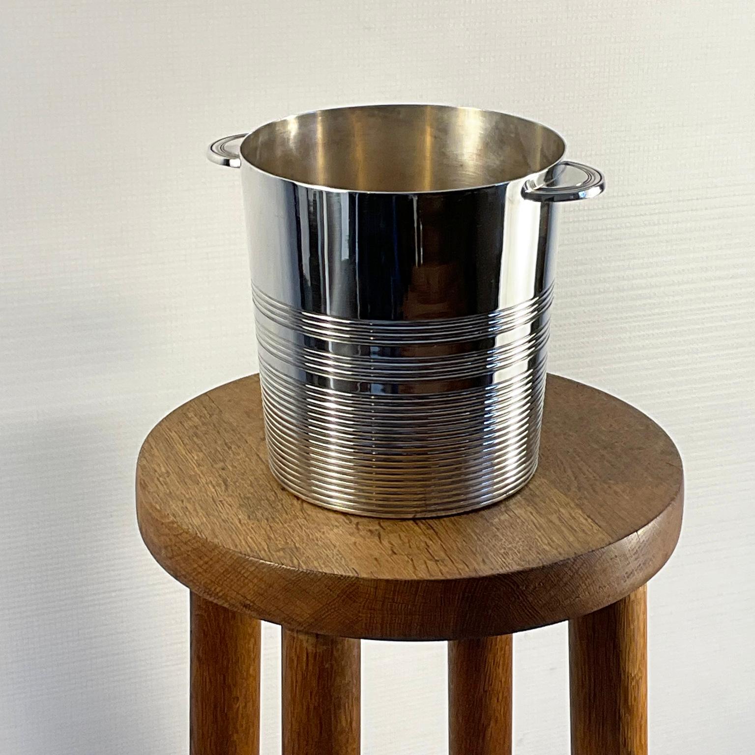 Art Deco Silver Plated Wine Cooler or Champagne Bucket by Maison Ercuis Paris For Sale 1