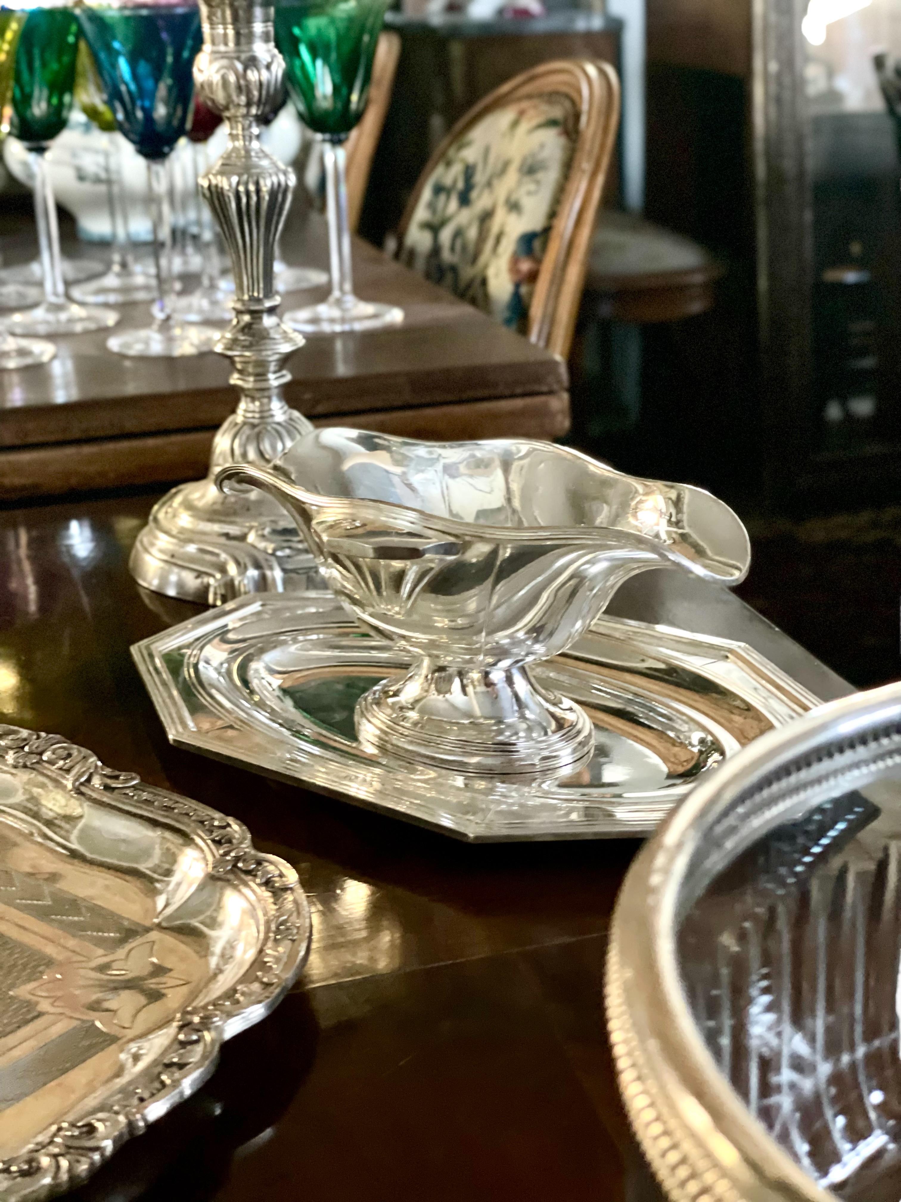 Versilberter Sauciere im Art déco-Stil, ca. 1930er Jahre im Angebot 14