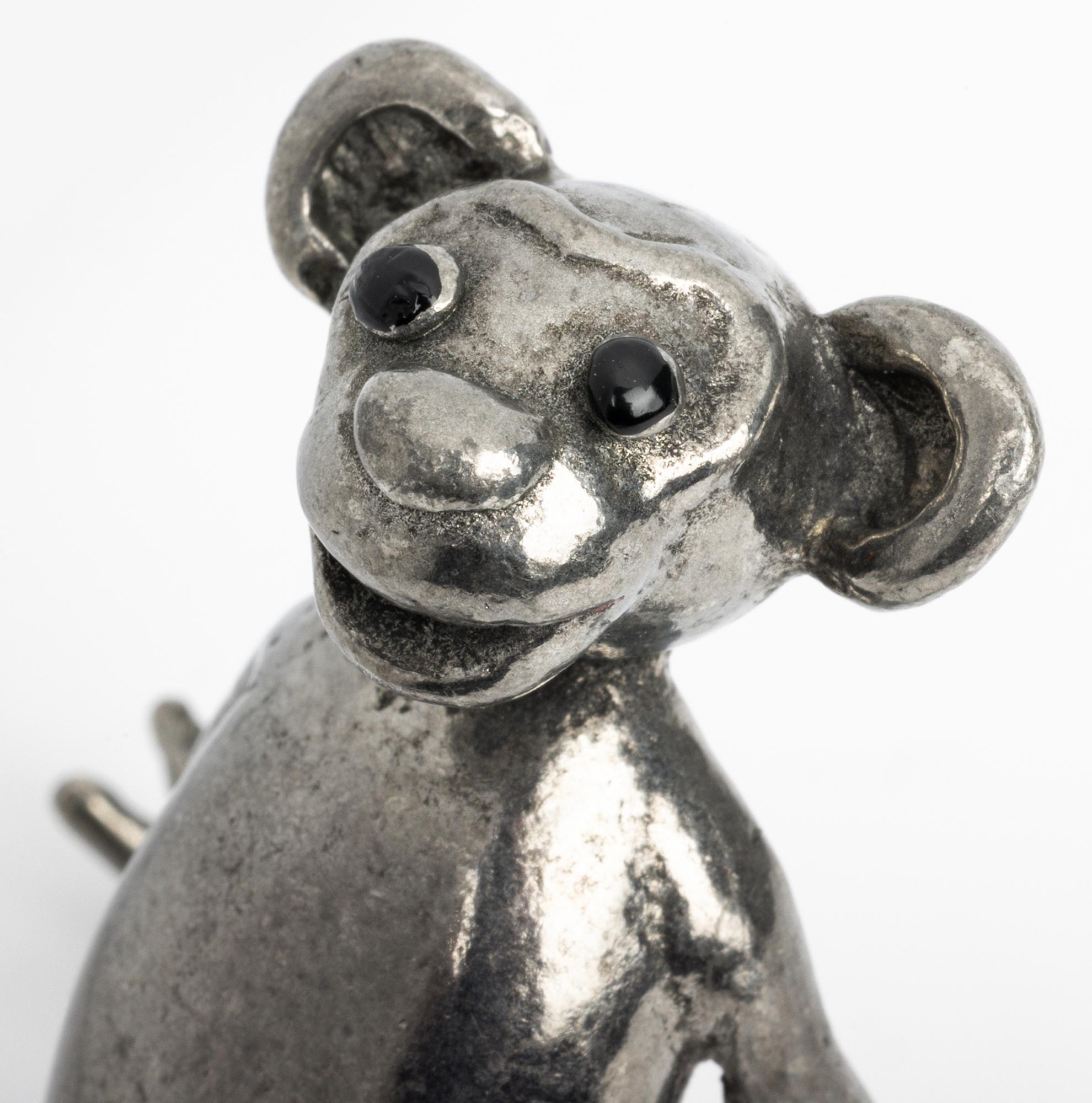 Figura de mono sentado Art Déco bañada en plata Hecho a mano en venta