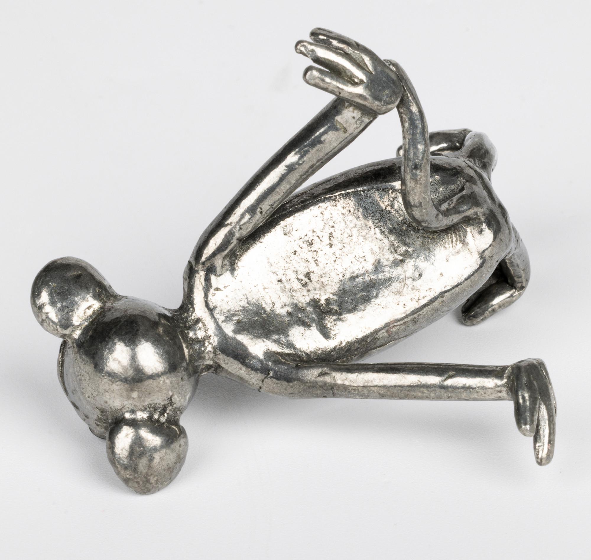 Figura de mono sentado Art Déco bañada en plata en venta 1