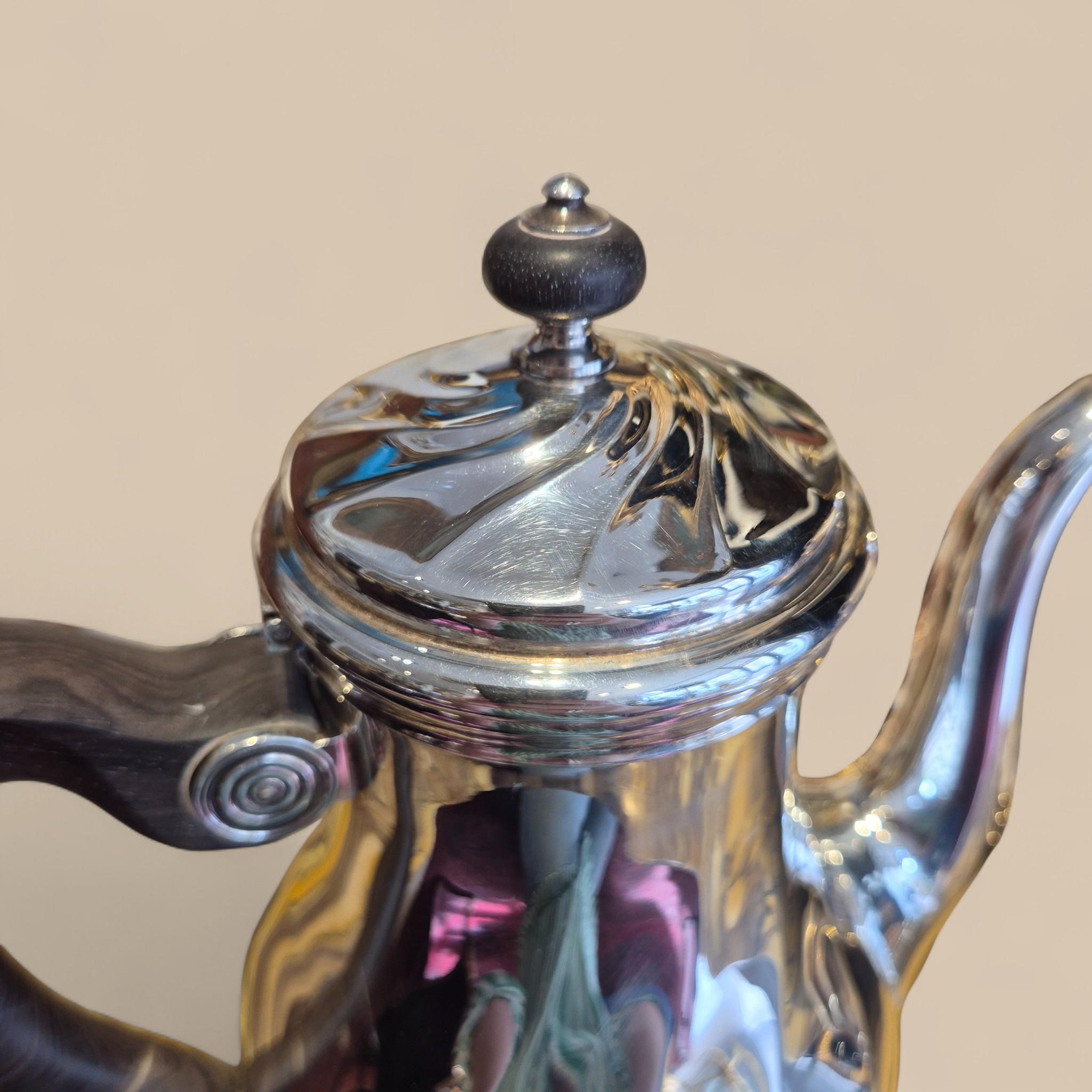 Set da tè e caffè in argento Art Déco di Christofle 1930, Parigi, Francia in vendita 9