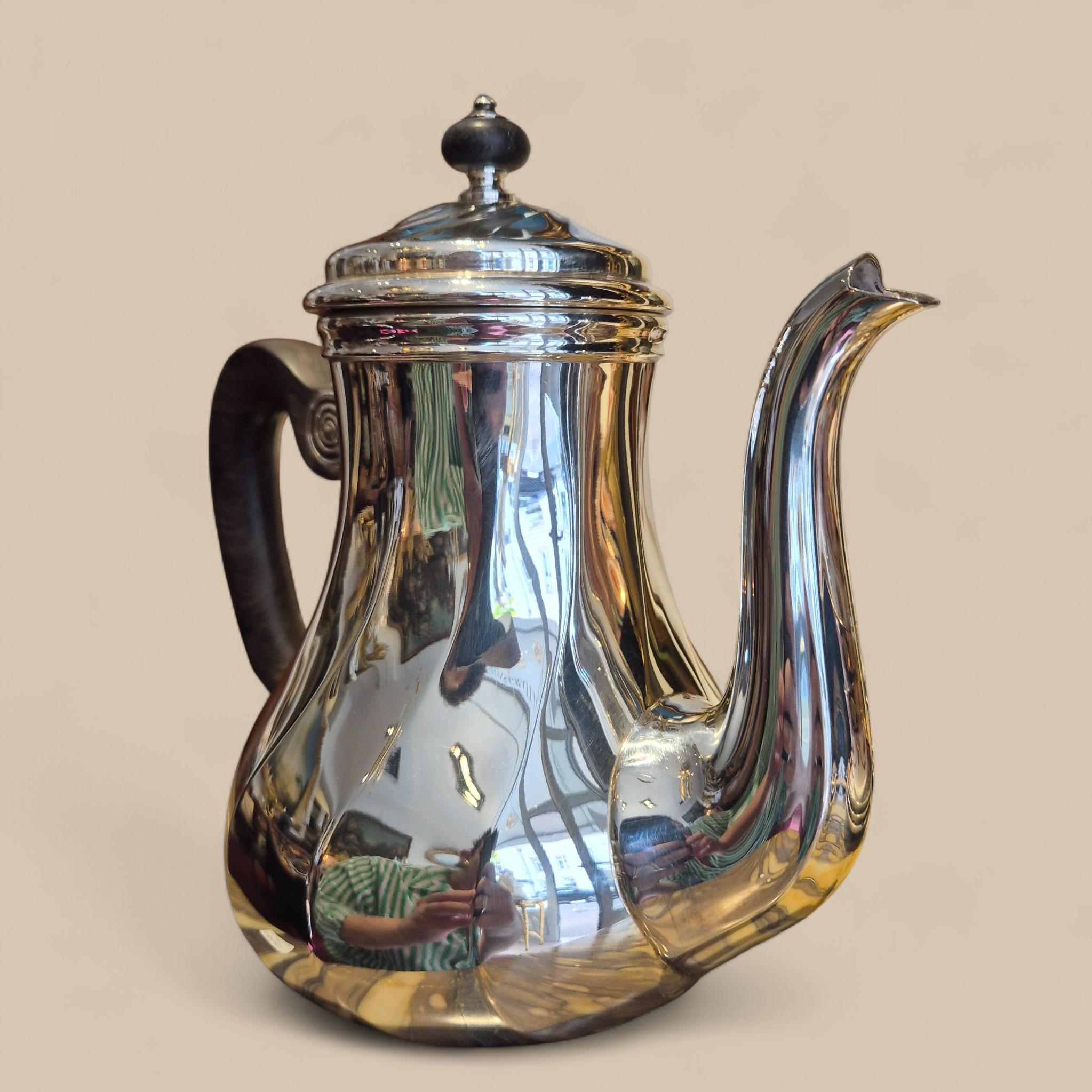 Set da tè e caffè in argento Art Déco di Christofle 1930, Parigi, Francia in vendita 11