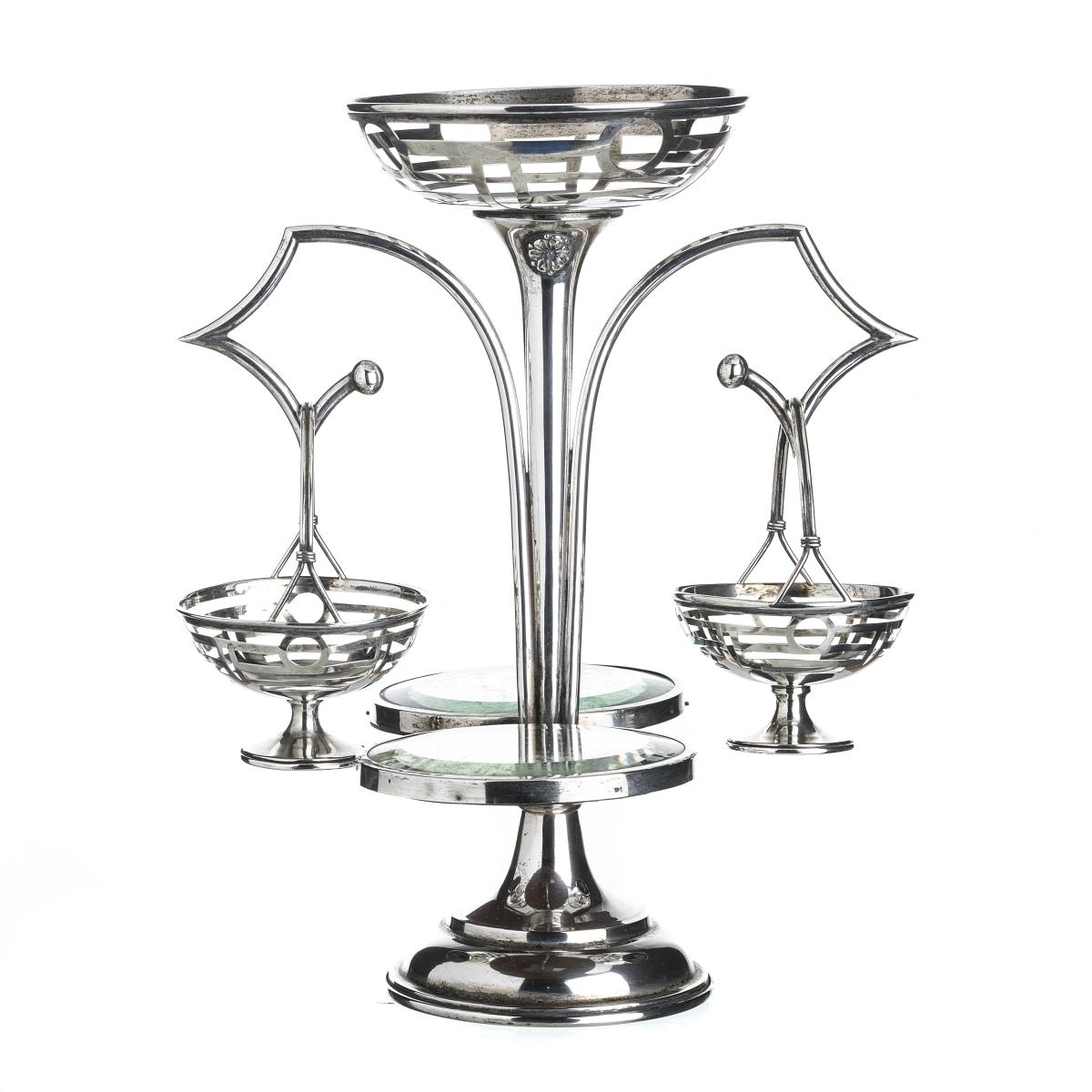 Art Deco Silver Table Center 20th Century In Good Condition For Sale In Madrid, ES