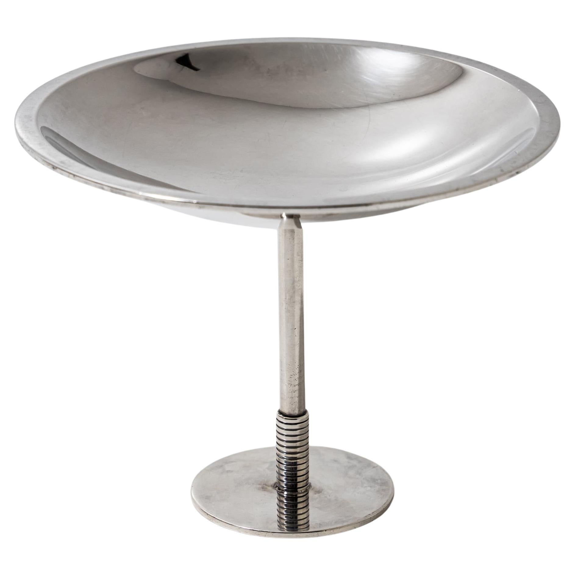 Art Deco Silver Tazza, Mod. No. 718 by Sigvard Bernadotte for G. Jensen, Denmark For Sale