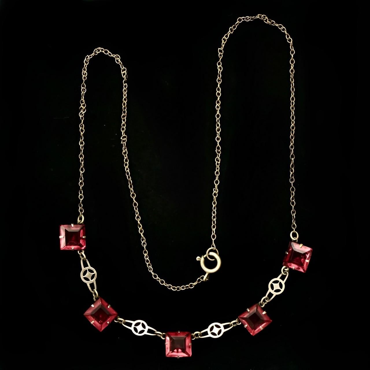 Art Deco Silver Tone Chain Necklace with Square Rouge Pink Glass Crystals For Sale 2