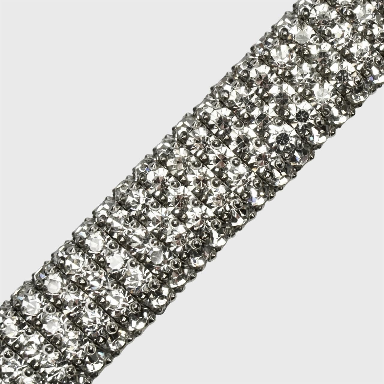 Bracciale Art Deco in tonalità argento con cinque file di strass incastonati A Link In condizioni buone in vendita a London, GB