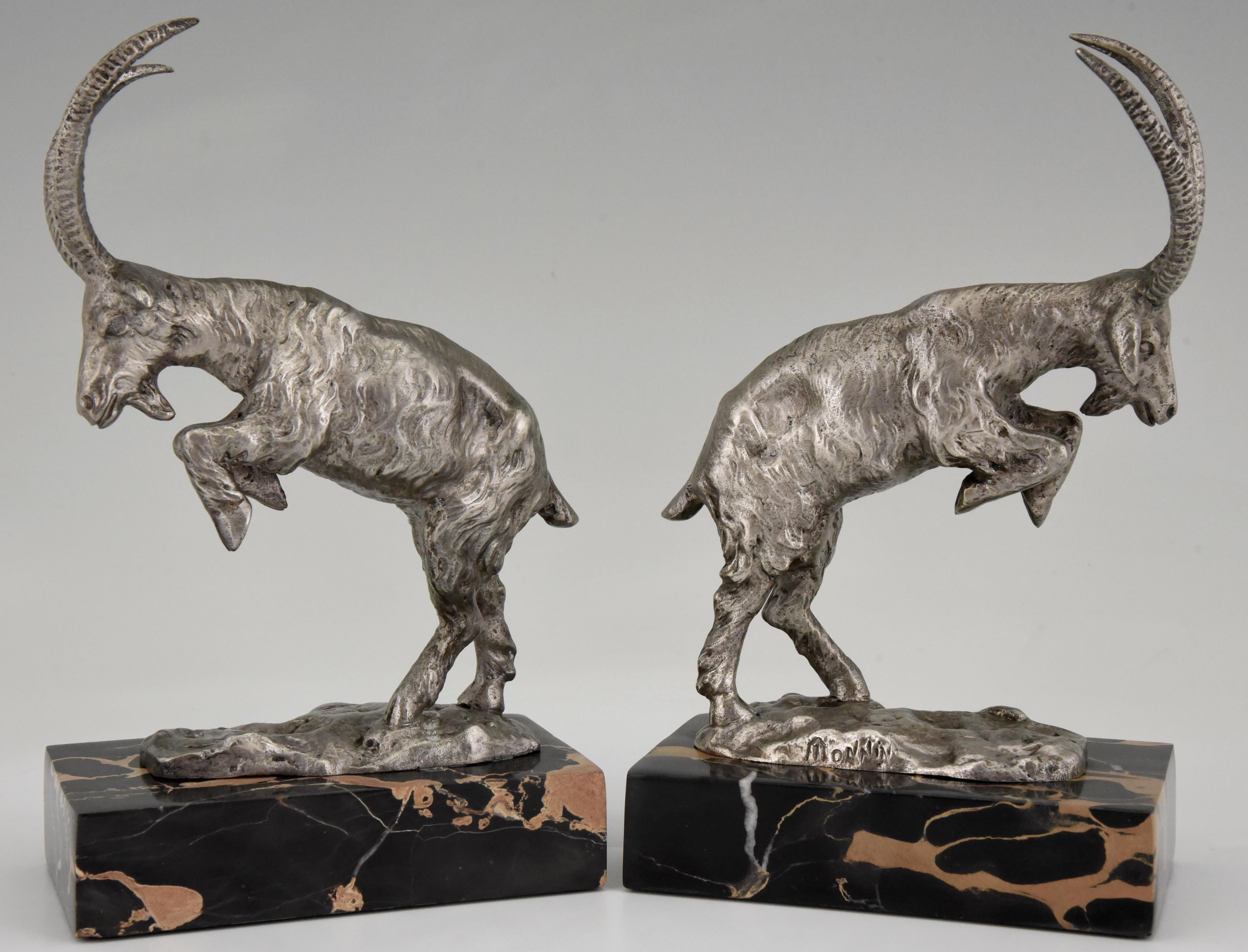 Patinated Art Deco Silvered Bronze Bookends Billy Goats by Monnin, France, 1925