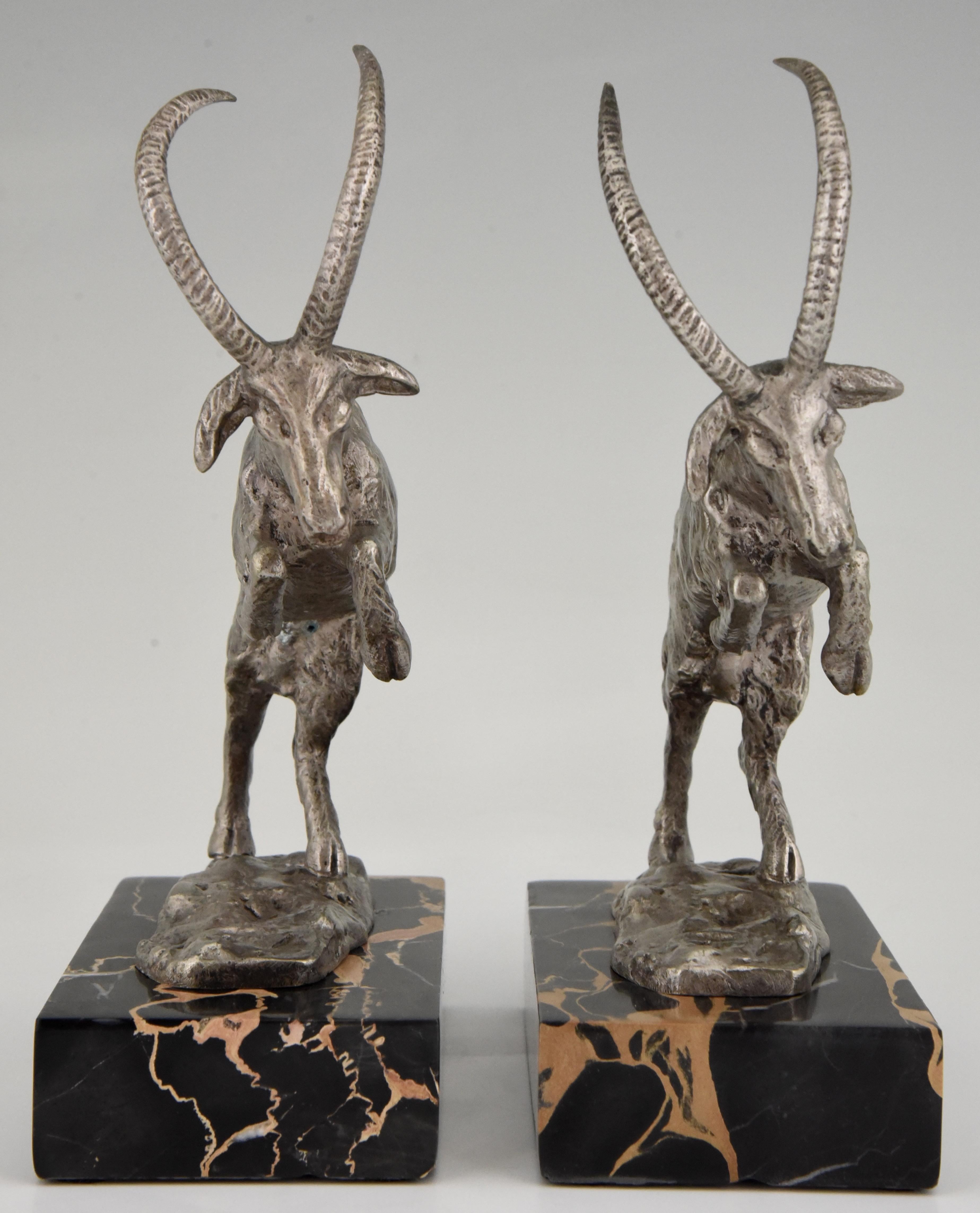 Art Deco Silvered Bronze Bookends Billy Goats by Monnin, France, 1925 In Good Condition In Antwerp, BE