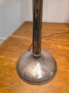 Art Deco Versilberte Bronze Schreibtisch oder Tischlampe Europäisch CIRCA 1928