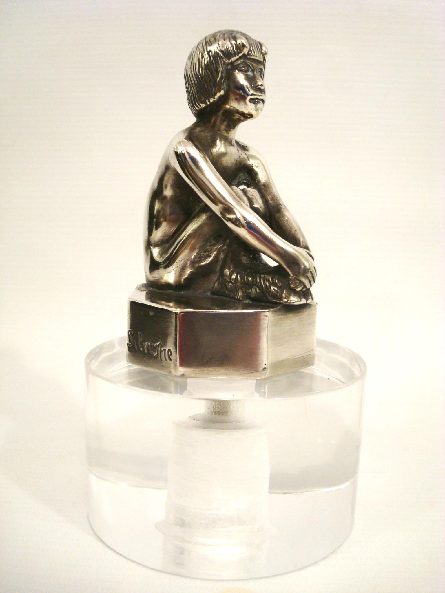 Art Deco Faun aus versilberter Bronze, Auto Maskottchen Kühlerfigur, Frankreich, 1920 im Angebot 3