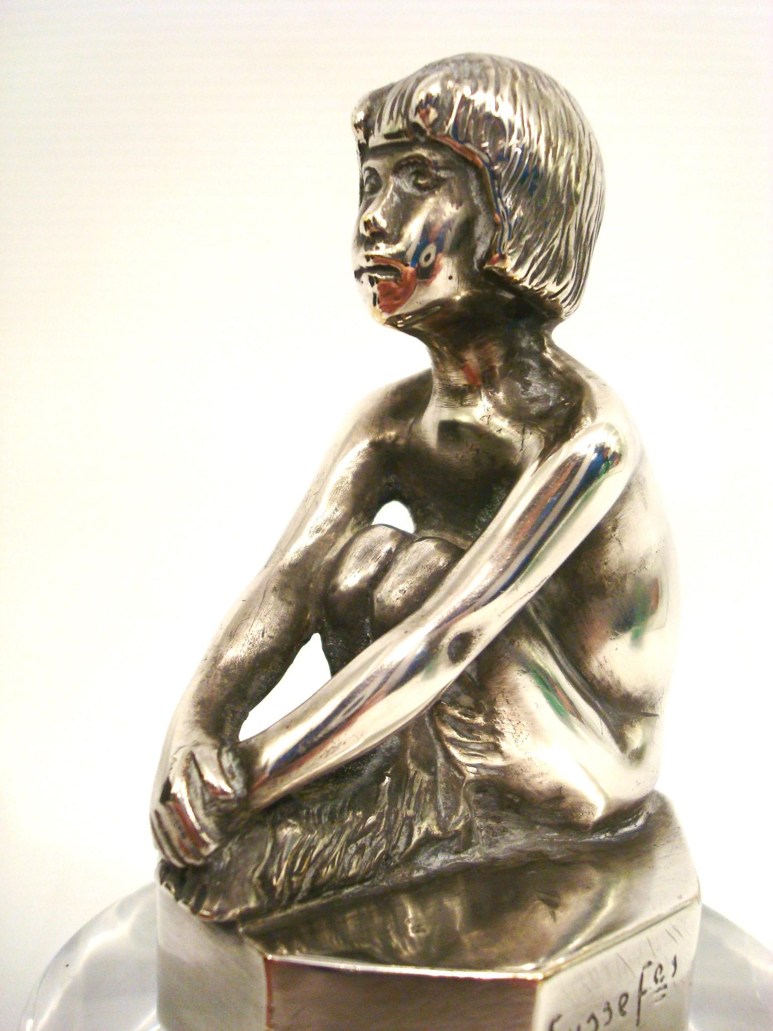 Art Deco Faun aus versilberter Bronze, Auto Maskottchen Kühlerfigur, Frankreich, 1920 (Poliert) im Angebot