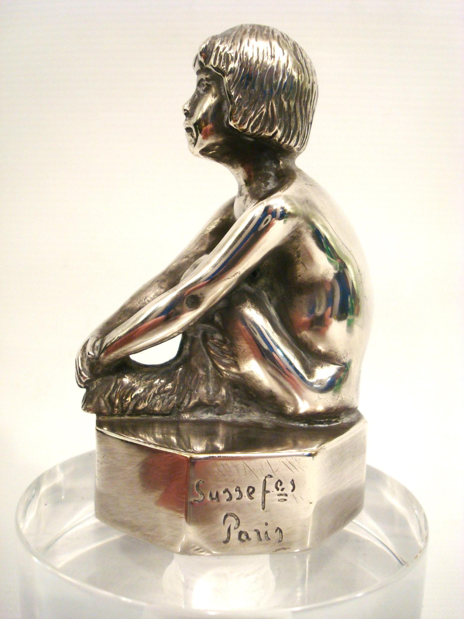 Art Deco Faun aus versilberter Bronze, Auto Maskottchen Kühlerfigur, Frankreich, 1920 (20. Jahrhundert) im Angebot