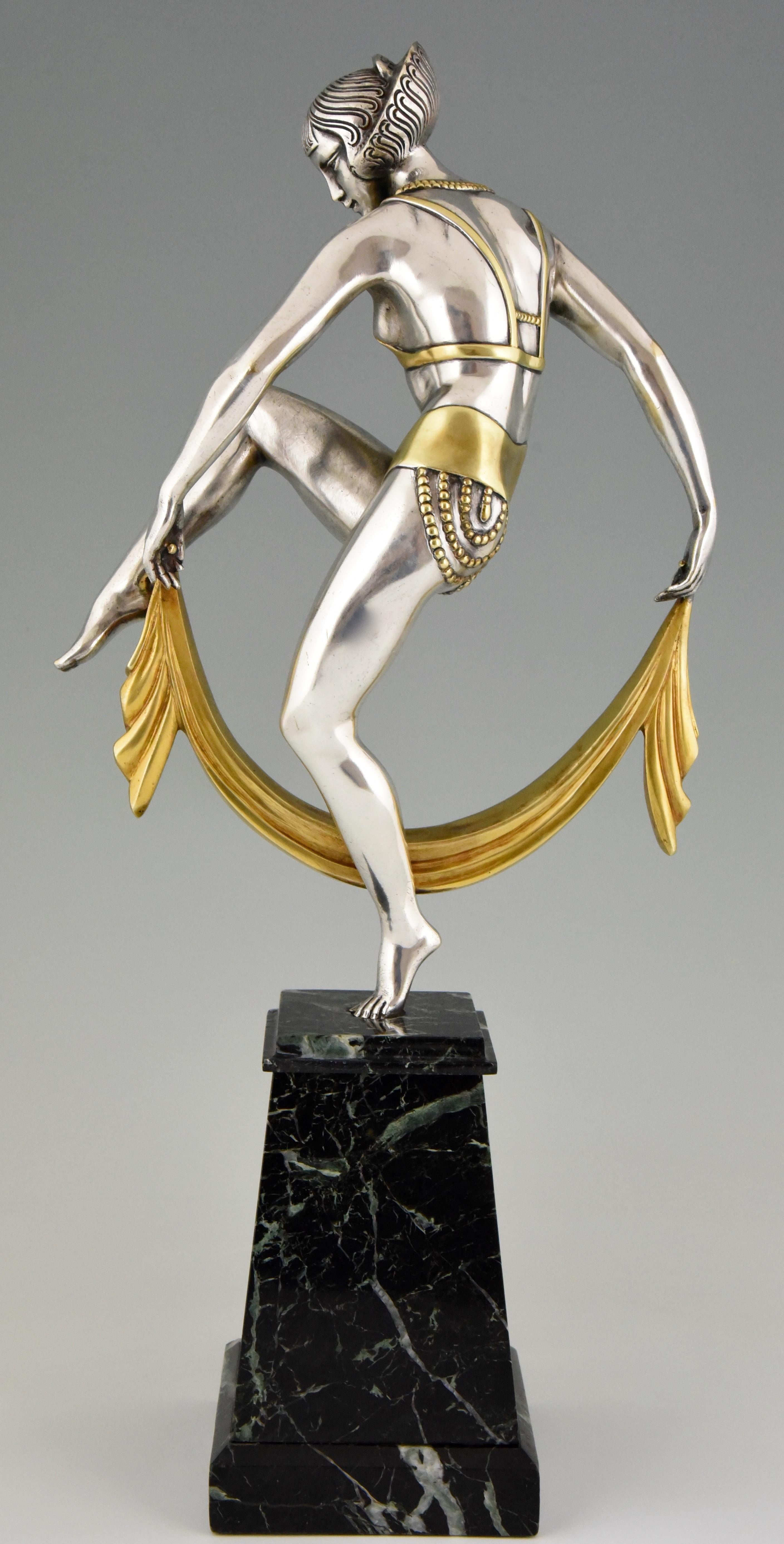 Art Deco Silvered Bronze Sculpture of Scarf Dancer Raymonde Guerbe, 1925 2