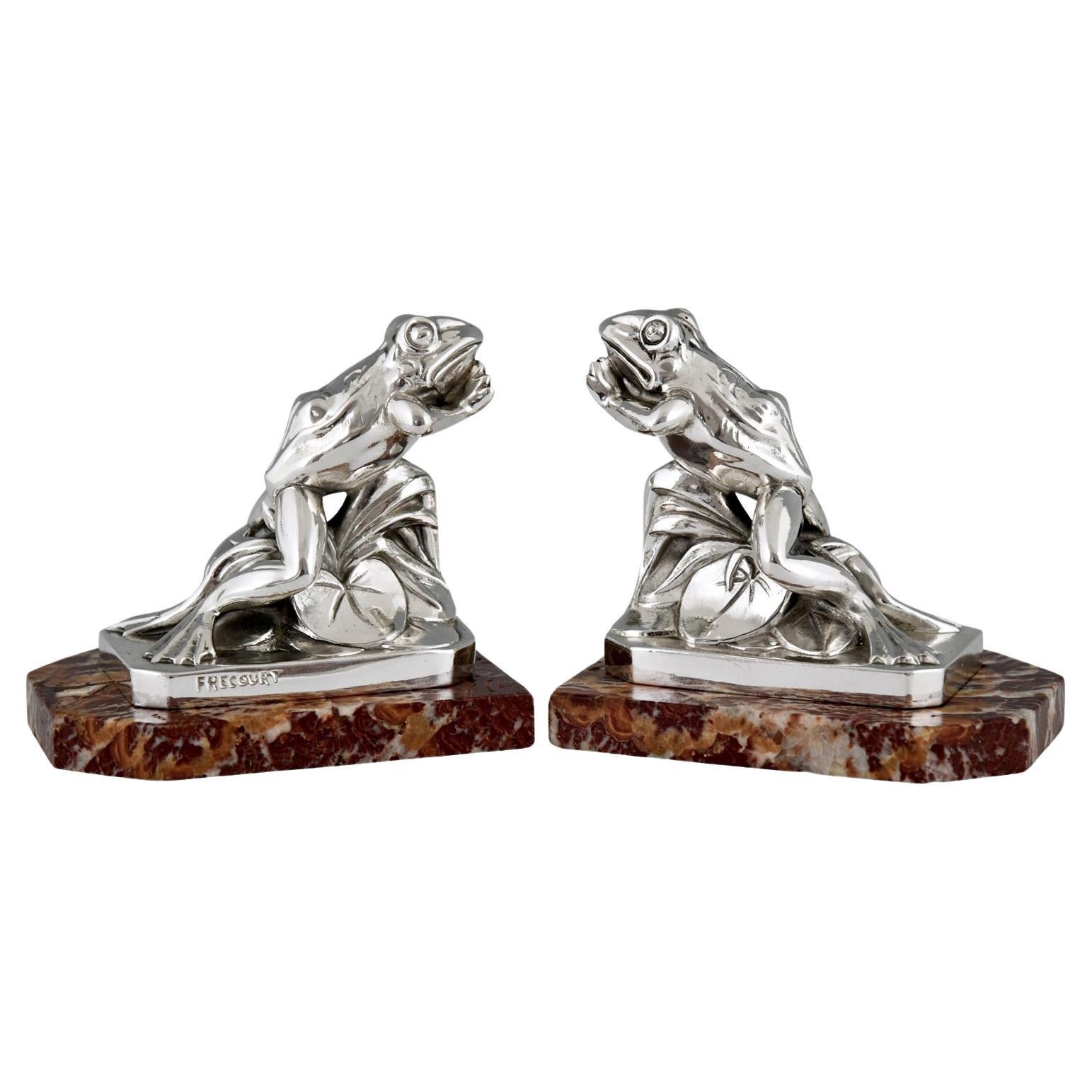 Art Deco silvered frog bookends by Maurice Frecourt. For Sale