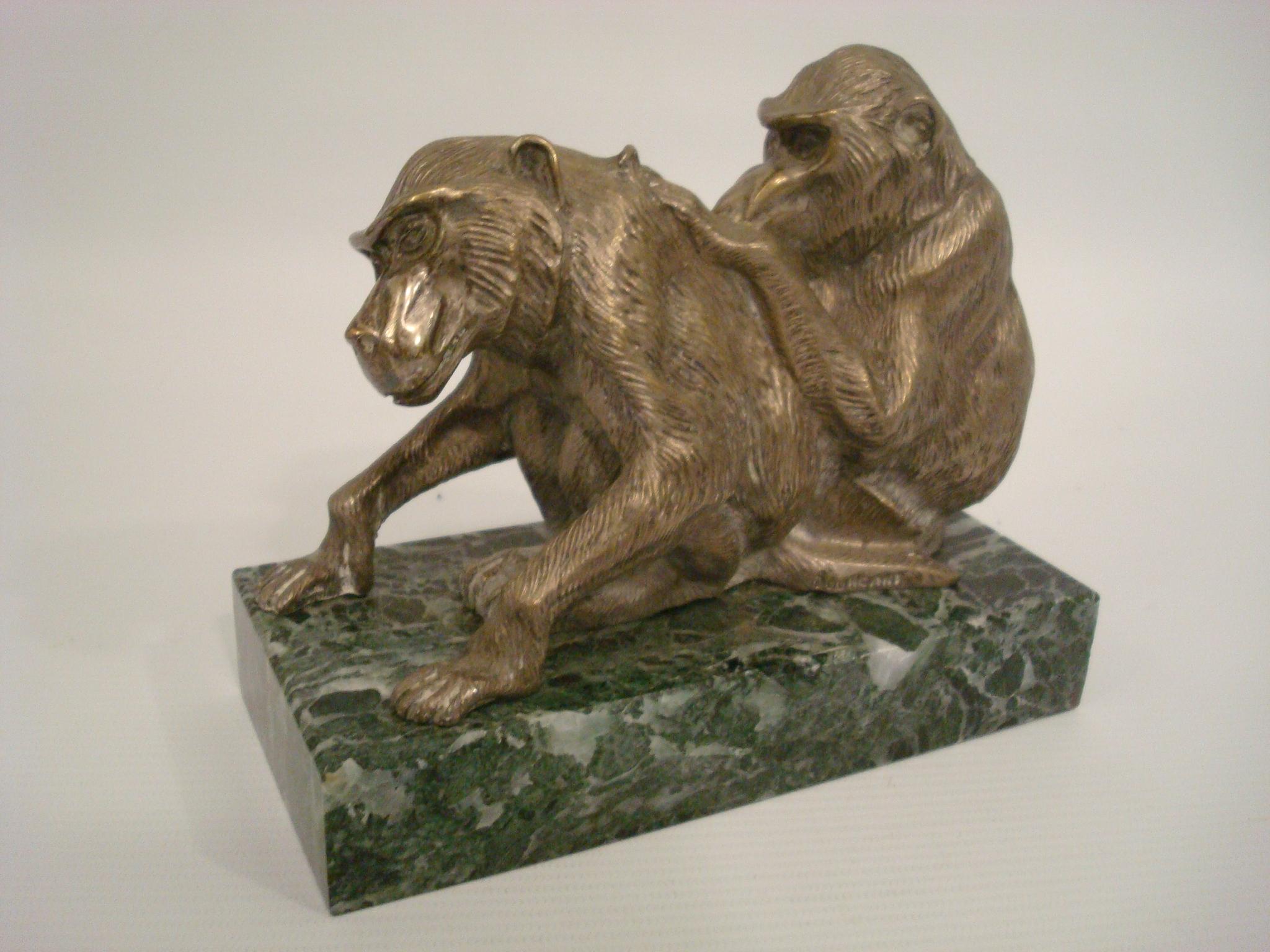 Art Deco Silvered Sculpture of a Group of Monkey's Bookends, France, circa 1925 For Sale 7