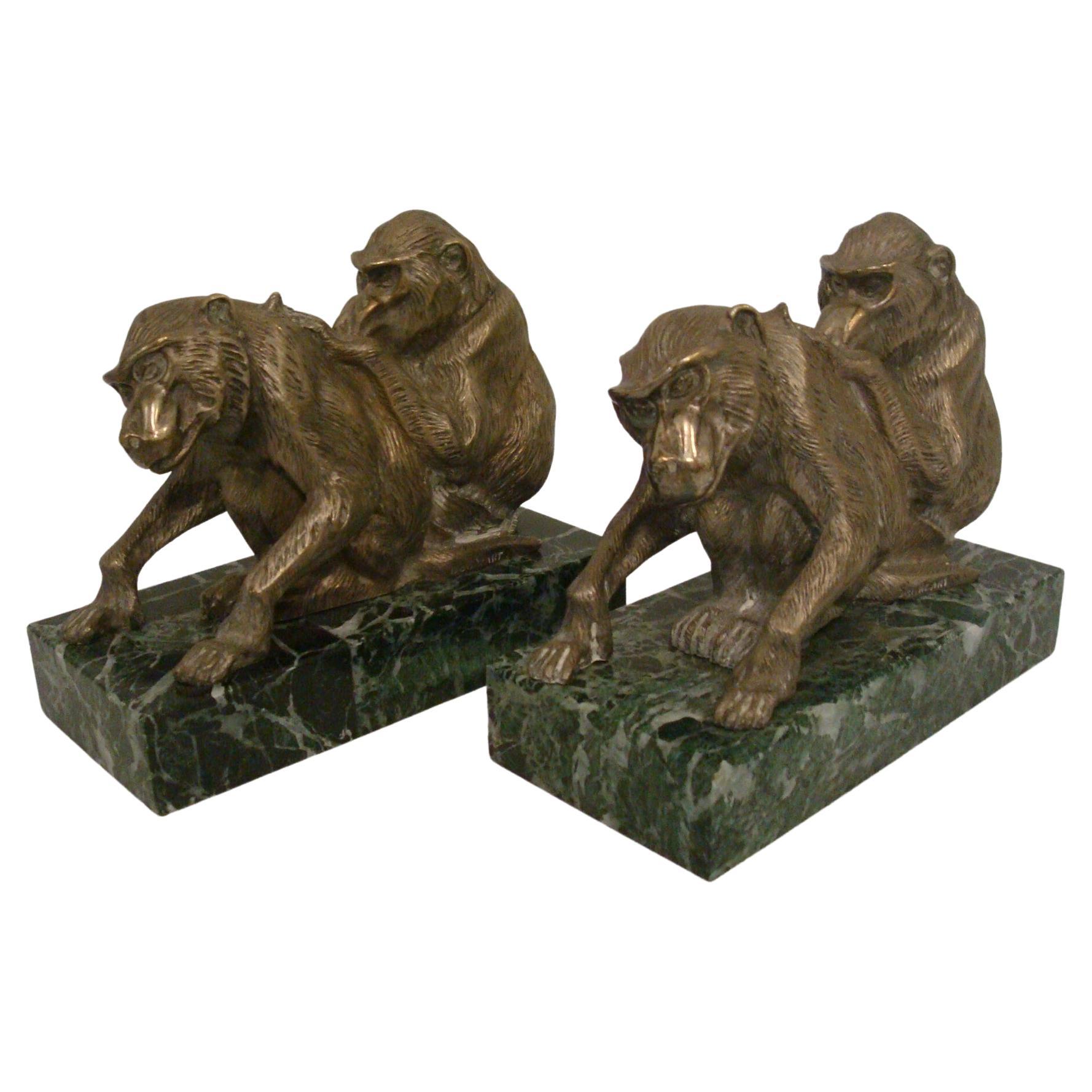 Art Deco Silvered Sculpture of a Group of Monkey's Bookends, France, circa 1925