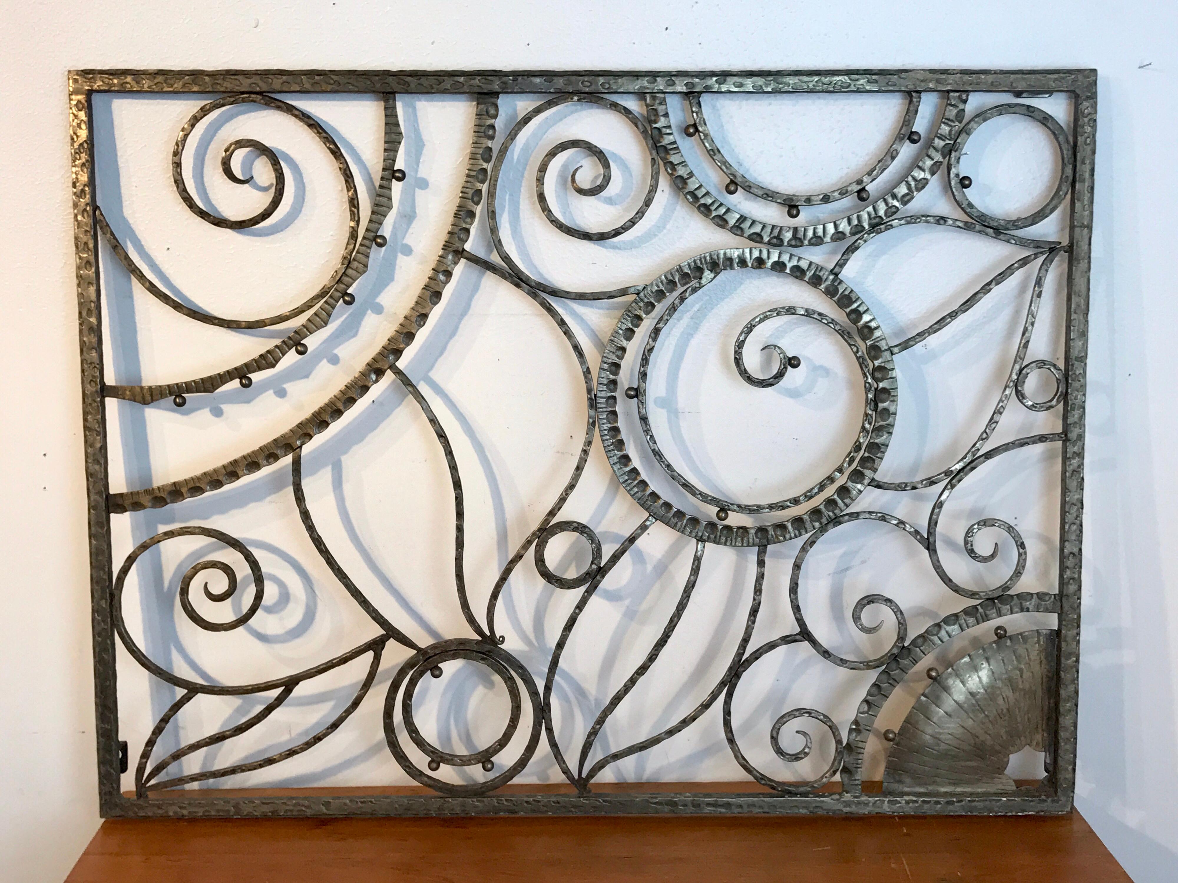 French Art Deco Silvered Wrought Iron Grate after Edgar Brandt