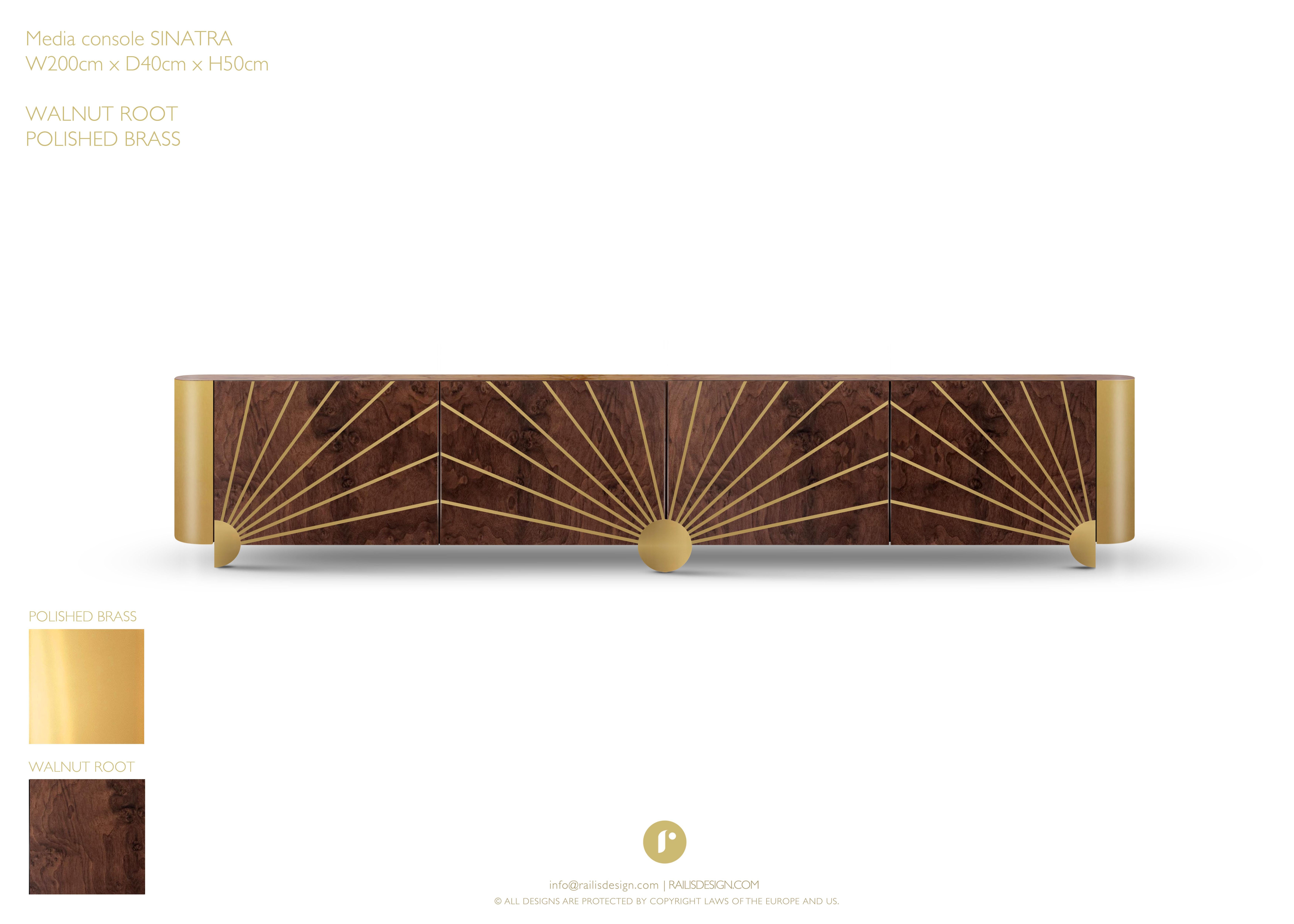 Media console Sinatra! A statement 4 -door console together with a push-pull opening mechanism to complete the contemporary look and feel. A fabulous console from a collection inspired by the art deco style each item is truly precious, where metal