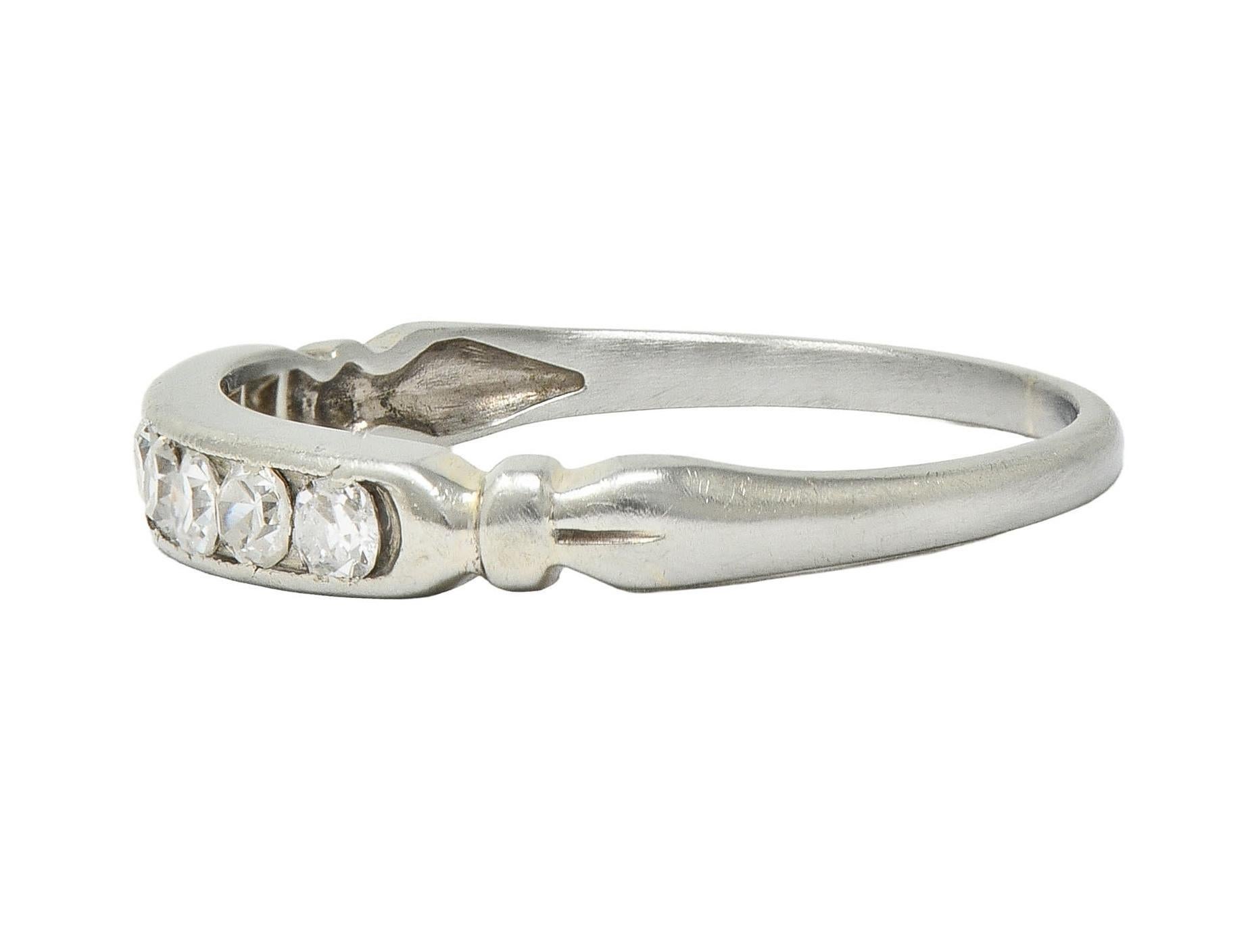 Art Deco Single Cut Diamant 18 Karat Gold Vintage Channel Ehering mit Kanalschliff für Damen oder Herren im Angebot