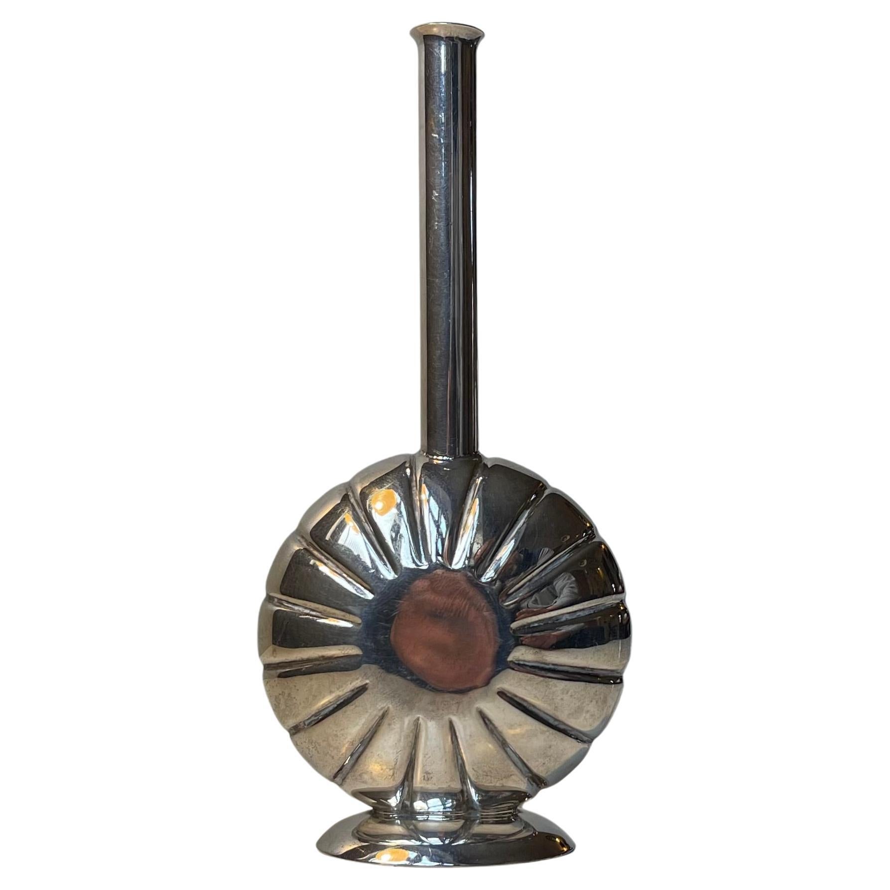 Vaso Art Deco per fiori singoli o orchidee in argento, anni '40 in vendita