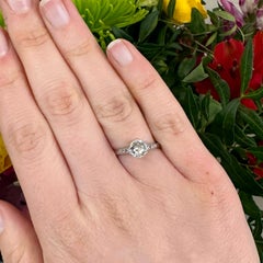 Art Deco Single Stone Diamond and Platinum Ring, 0.84 Carat, circa 1930