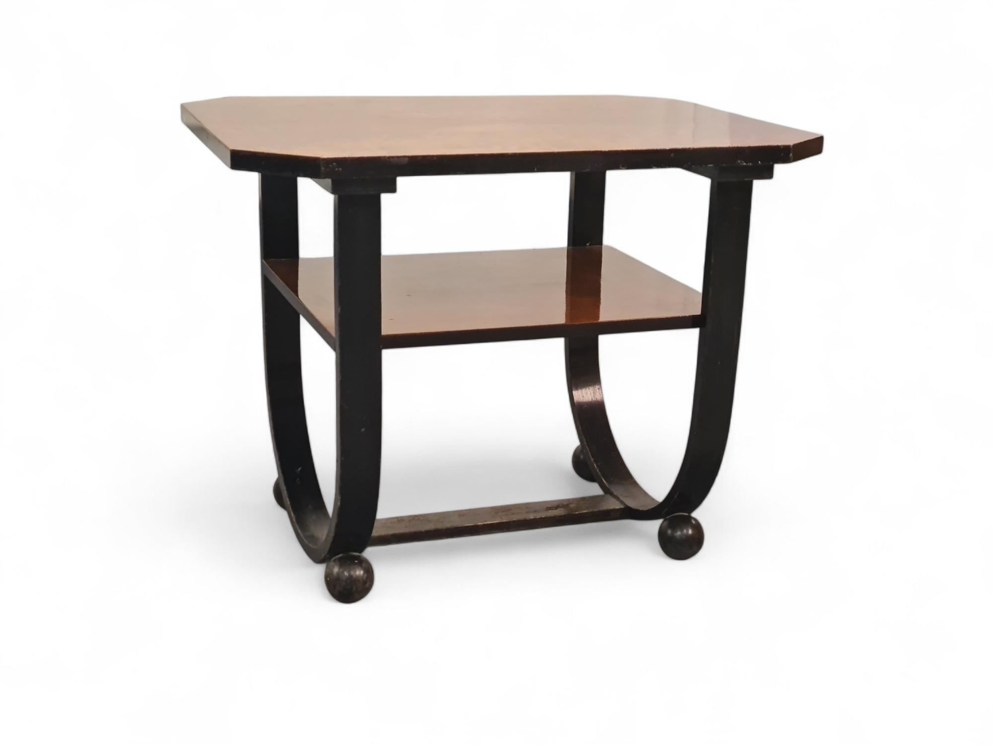 Bouleau Table basse « Siro » Art déco modèle 149 en bouleau, att. Harald Honkanen, Asko 1930 en vente
