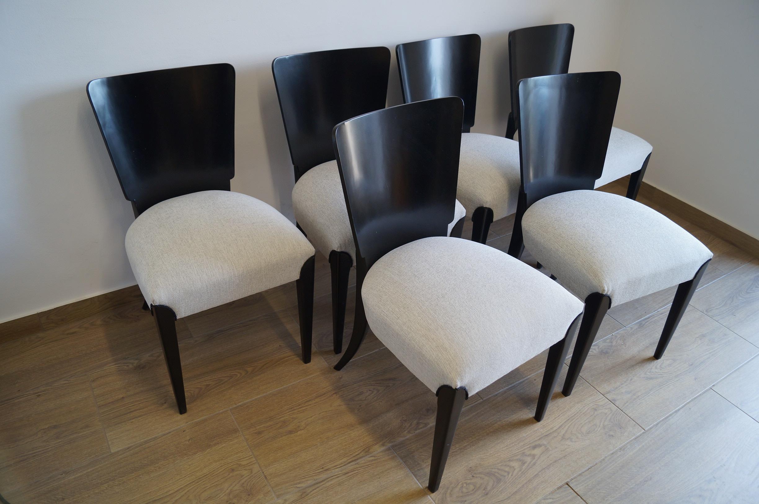 Art déco Six chaises Art Déco J.Halabala . en vente