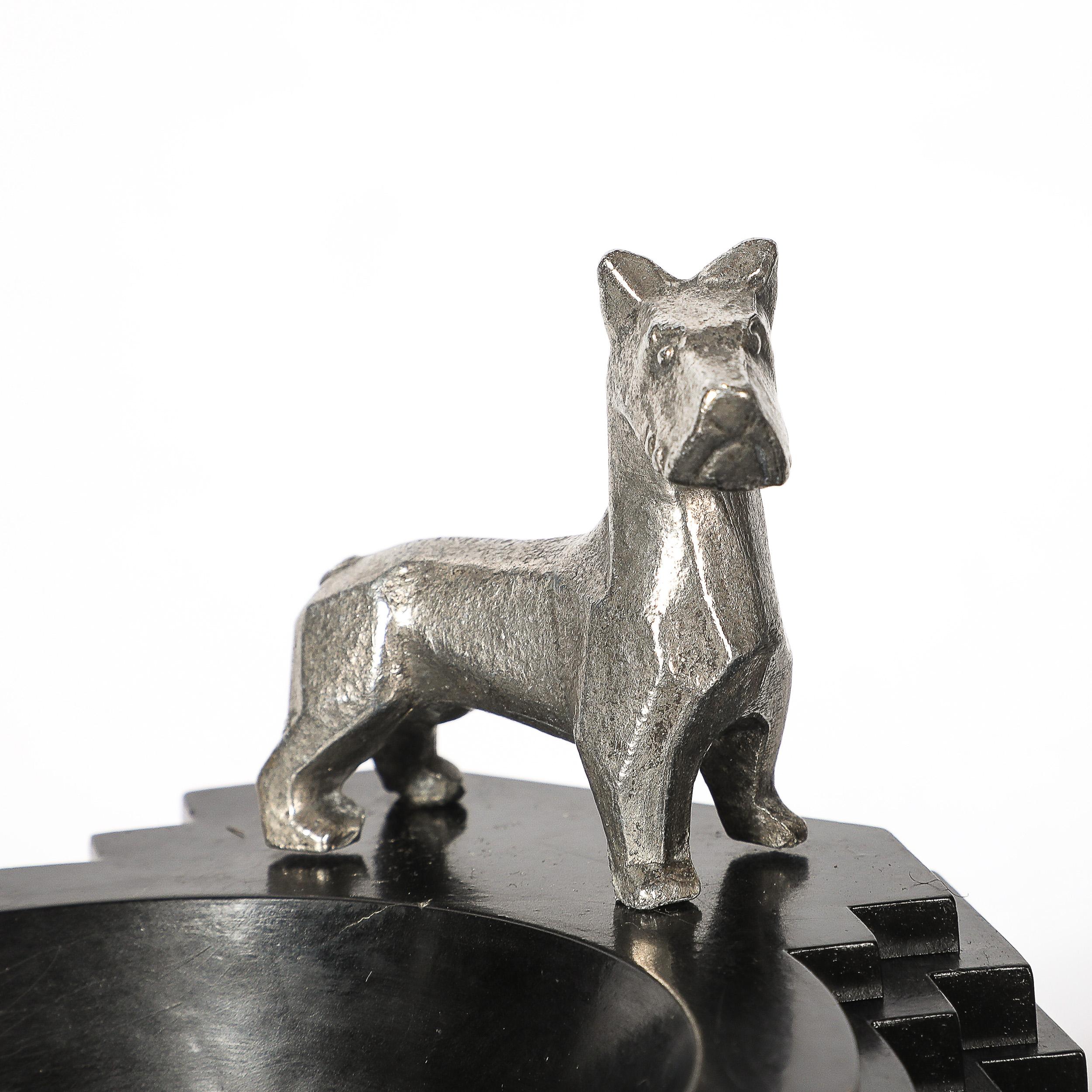 Portacenere/Poggiapipe in bachelite nera e peltro in stile Art Deco Skyscraper in vendita 6