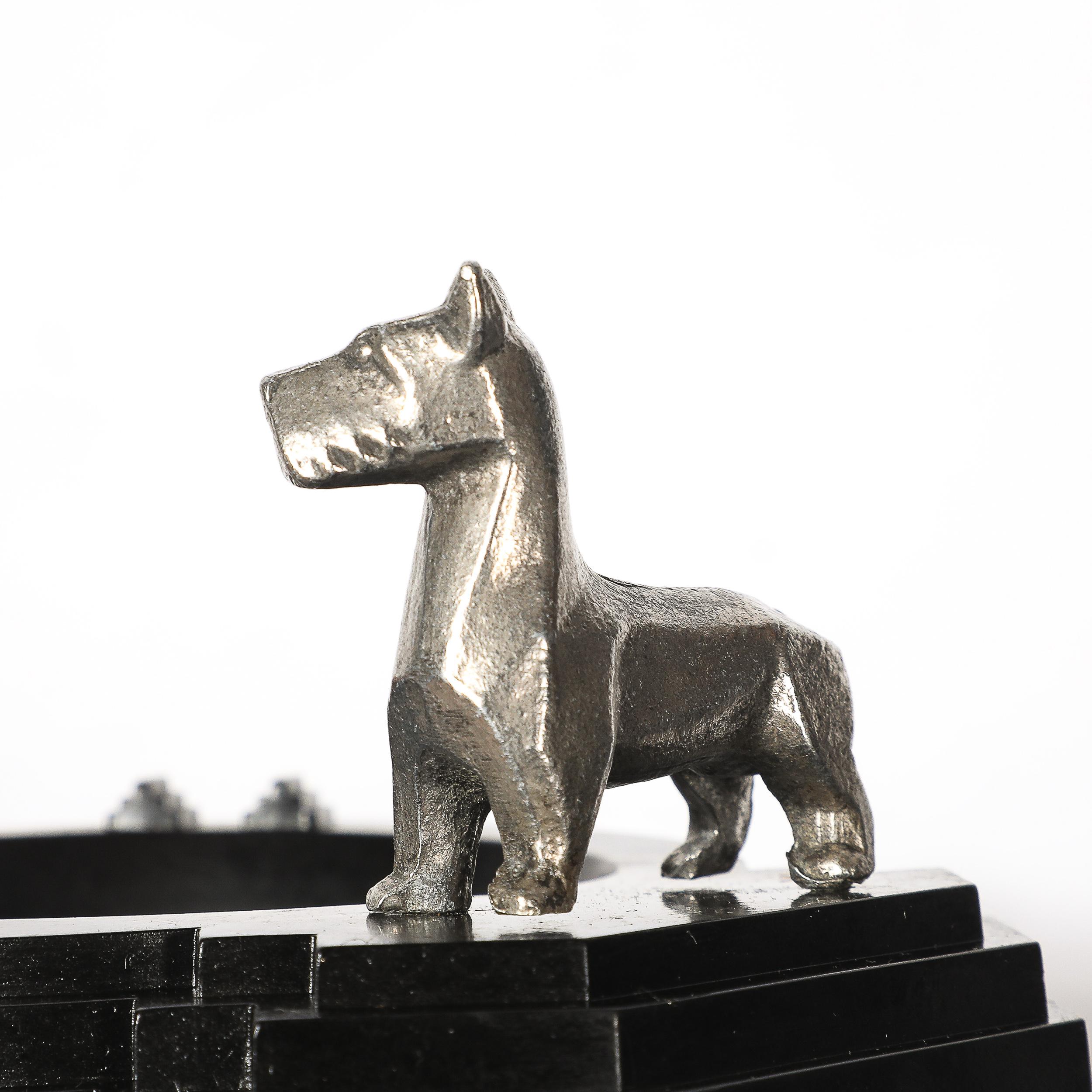 Portacenere/Poggiapipe in bachelite nera e peltro in stile Art Deco Skyscraper in vendita 7