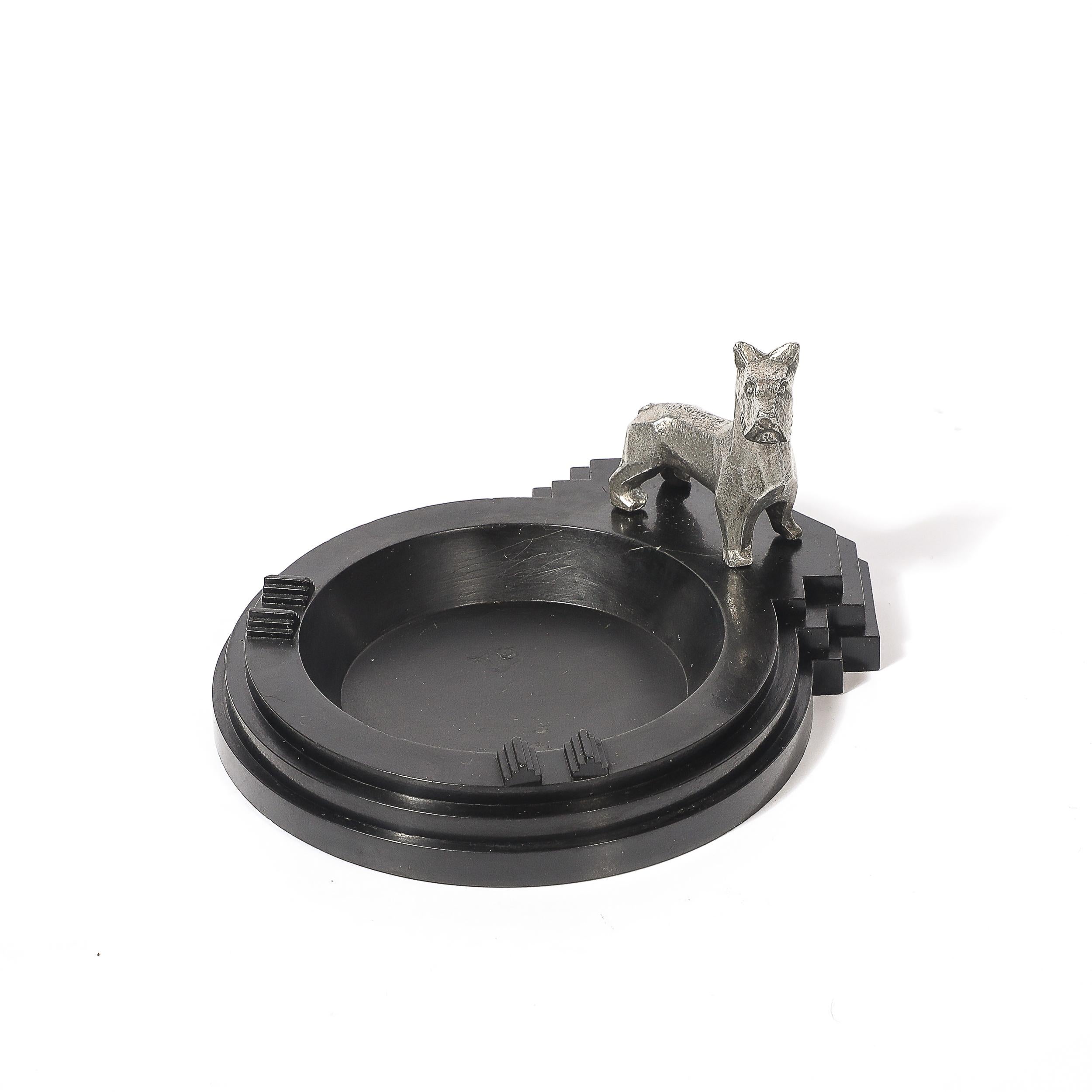 Portacenere/Poggiapipe in bachelite nera e peltro in stile Art Deco Skyscraper In condizioni ottime in vendita a New York, NY