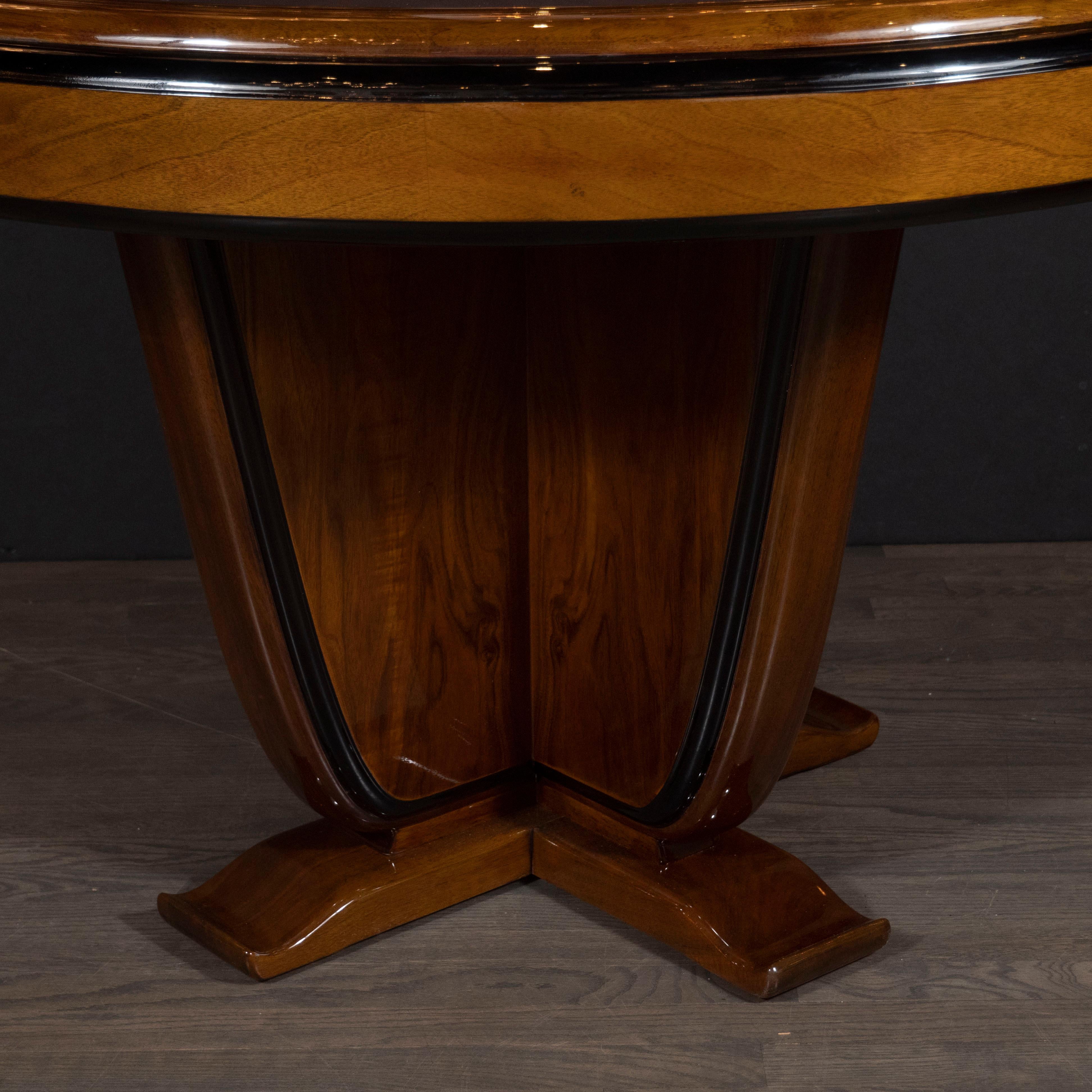 Mid-20th Century Art Deco Skyscraper Style Bookmatched Walnut & Black Lacquer Dining/Centre Table For Sale