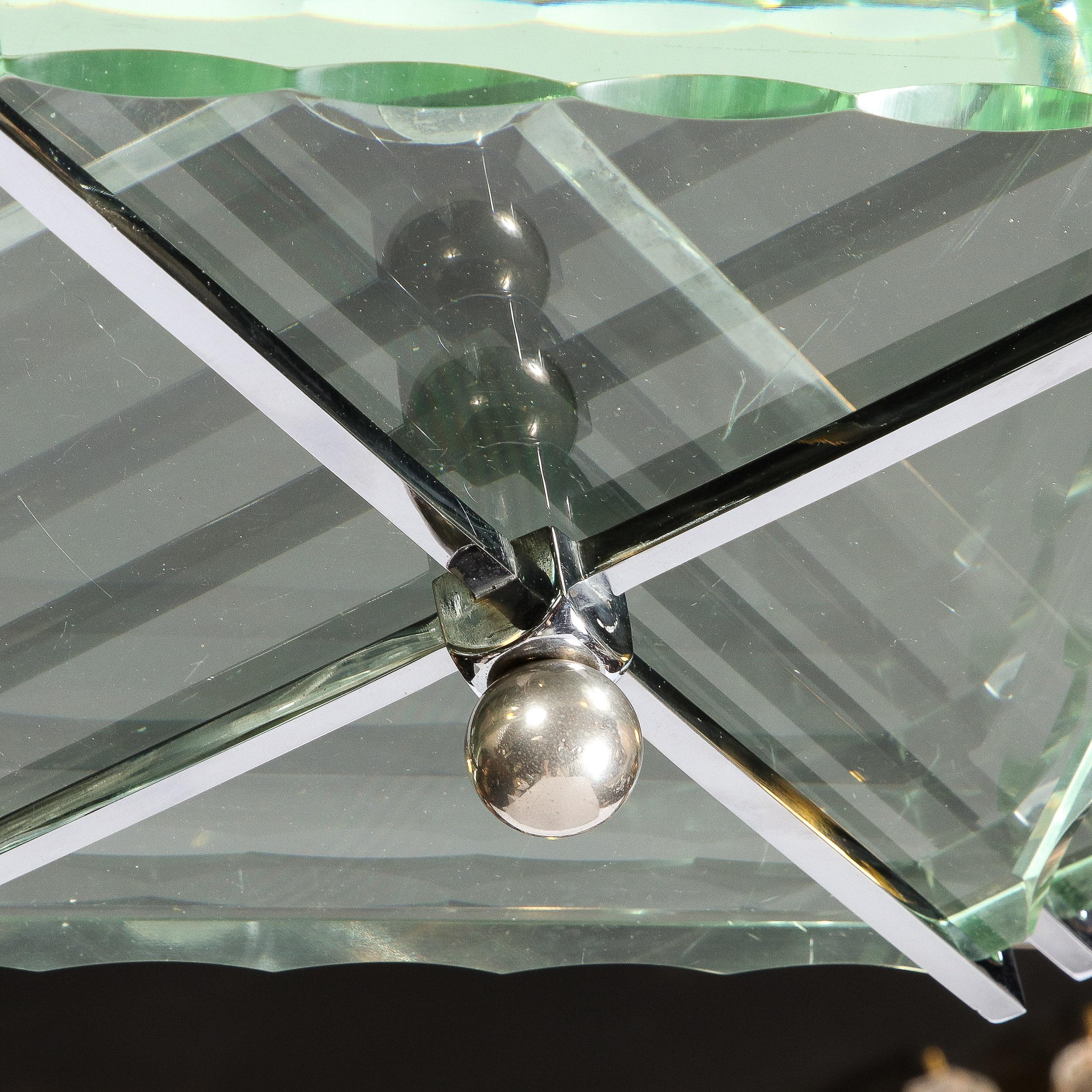 Art déco-Wolkenkratzer-Stil  Maschinenzeitalter  Kronleuchter aus poliertem Aluminium und Glas 5