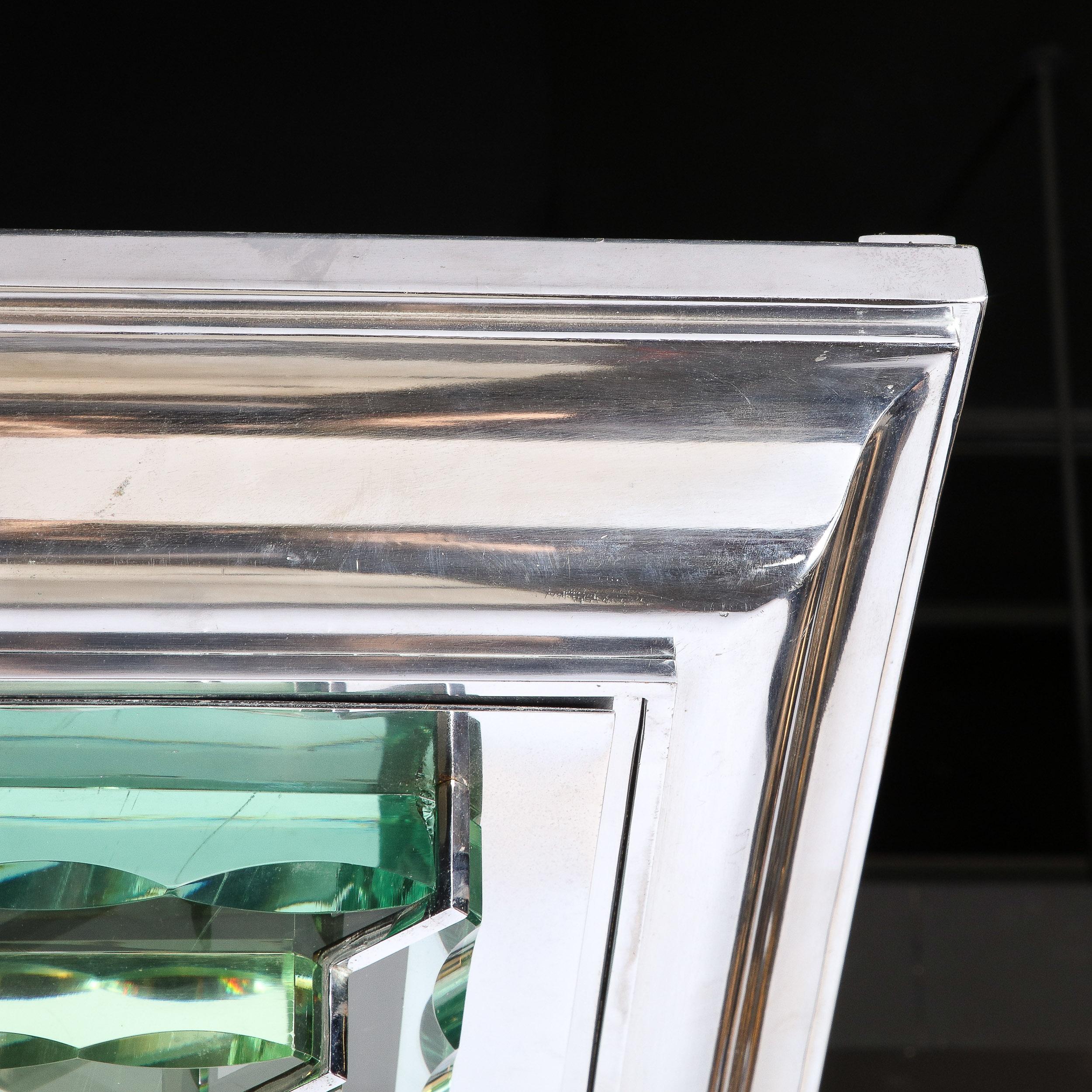 Art déco-Wolkenkratzer-Stil  Maschinenzeitalter  Kronleuchter aus poliertem Aluminium und Glas 3
