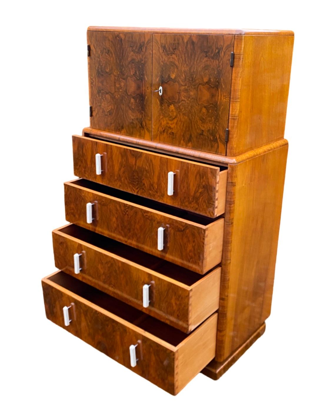 Tallboy Art déco Skyscraper en vente 6